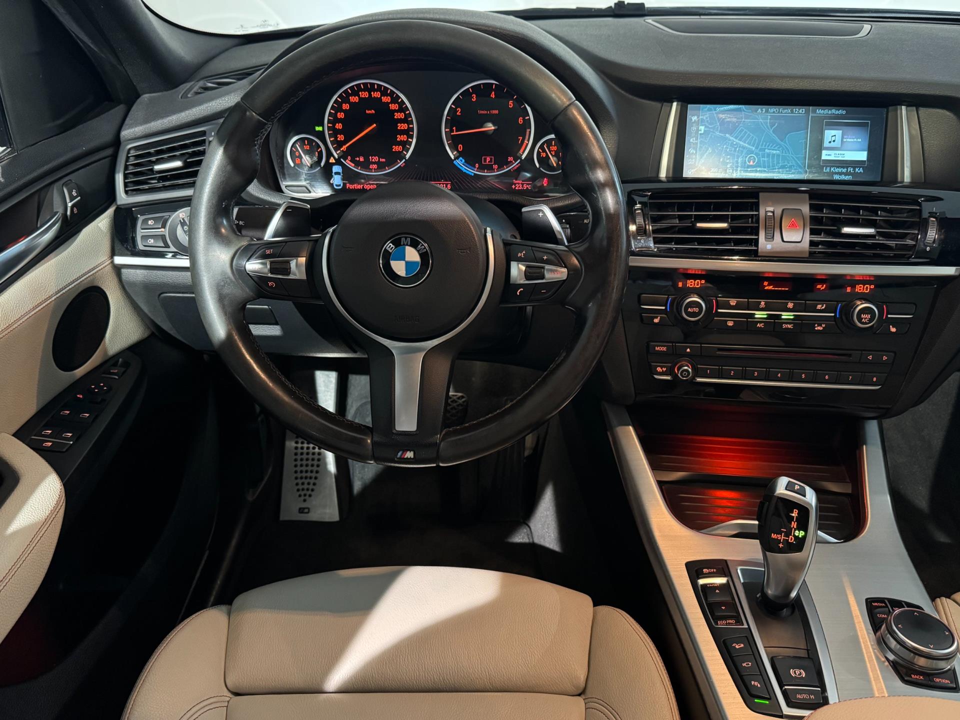 Foto van BMW X4