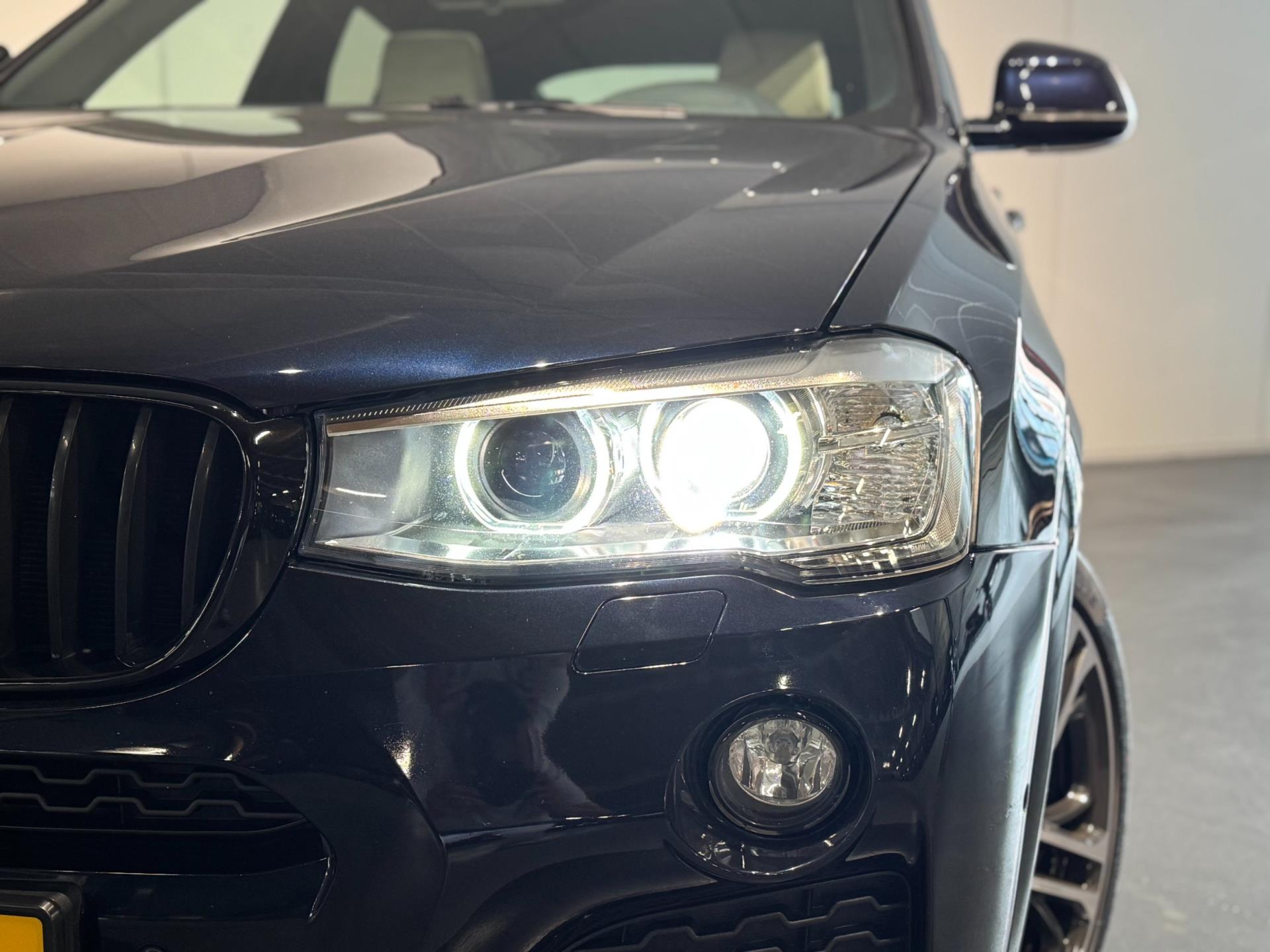 Foto van BMW X4