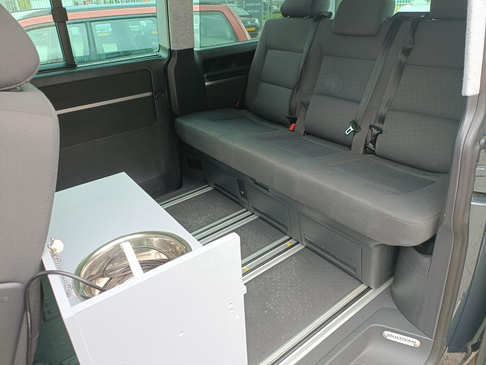 Foto van Volkswagen Transporter Kombi