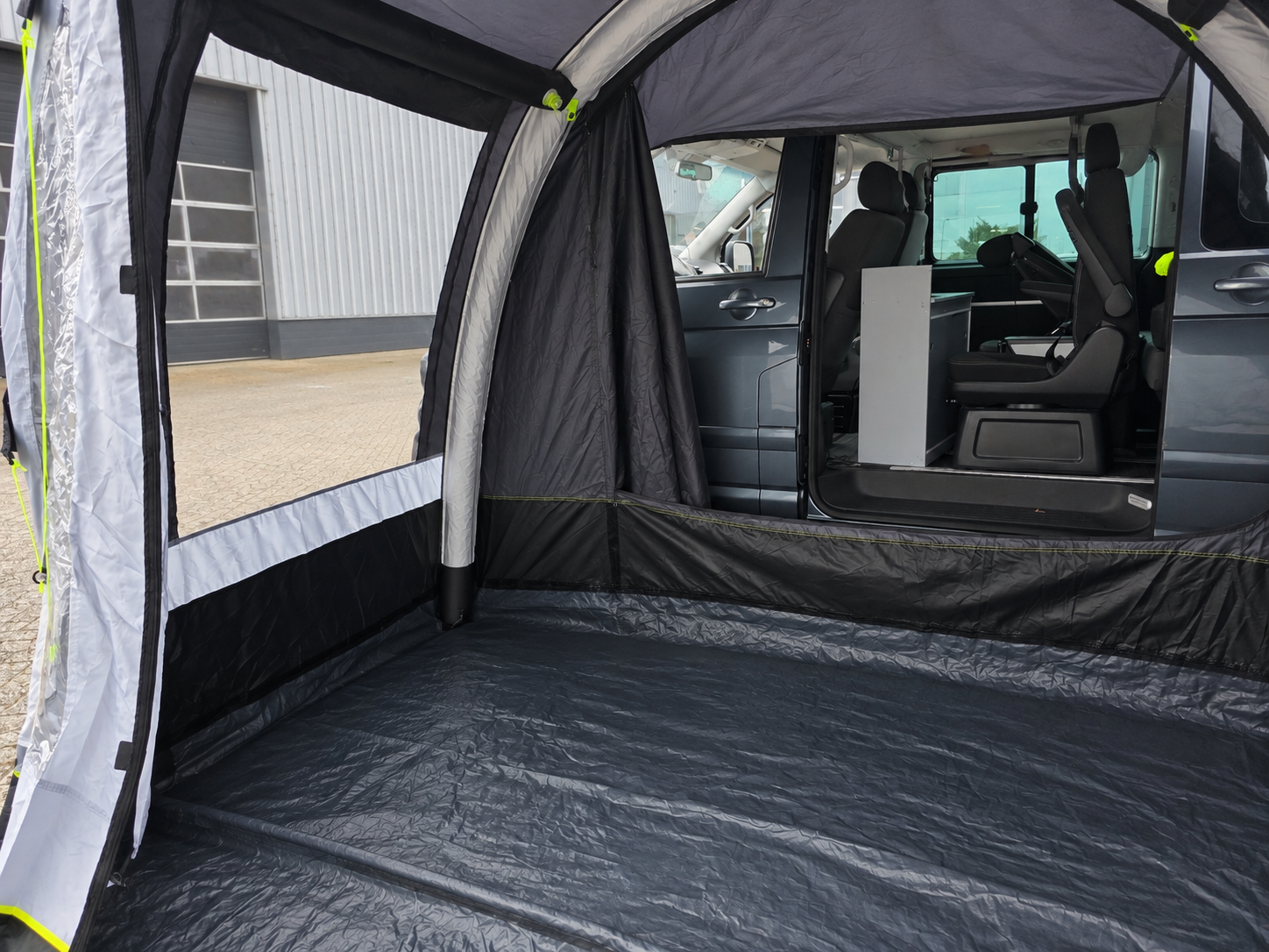 Foto van Volkswagen Transporter Kombi