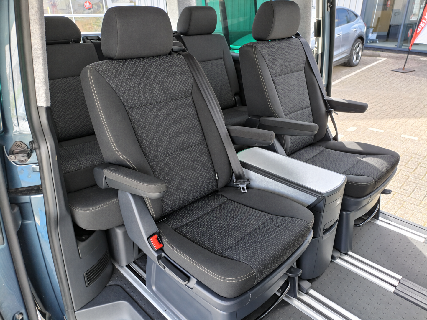 Foto van Volkswagen Transporter Kombi