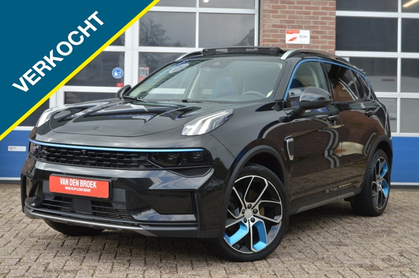 LYNK & Co 01 1.5 2022 - voorkant