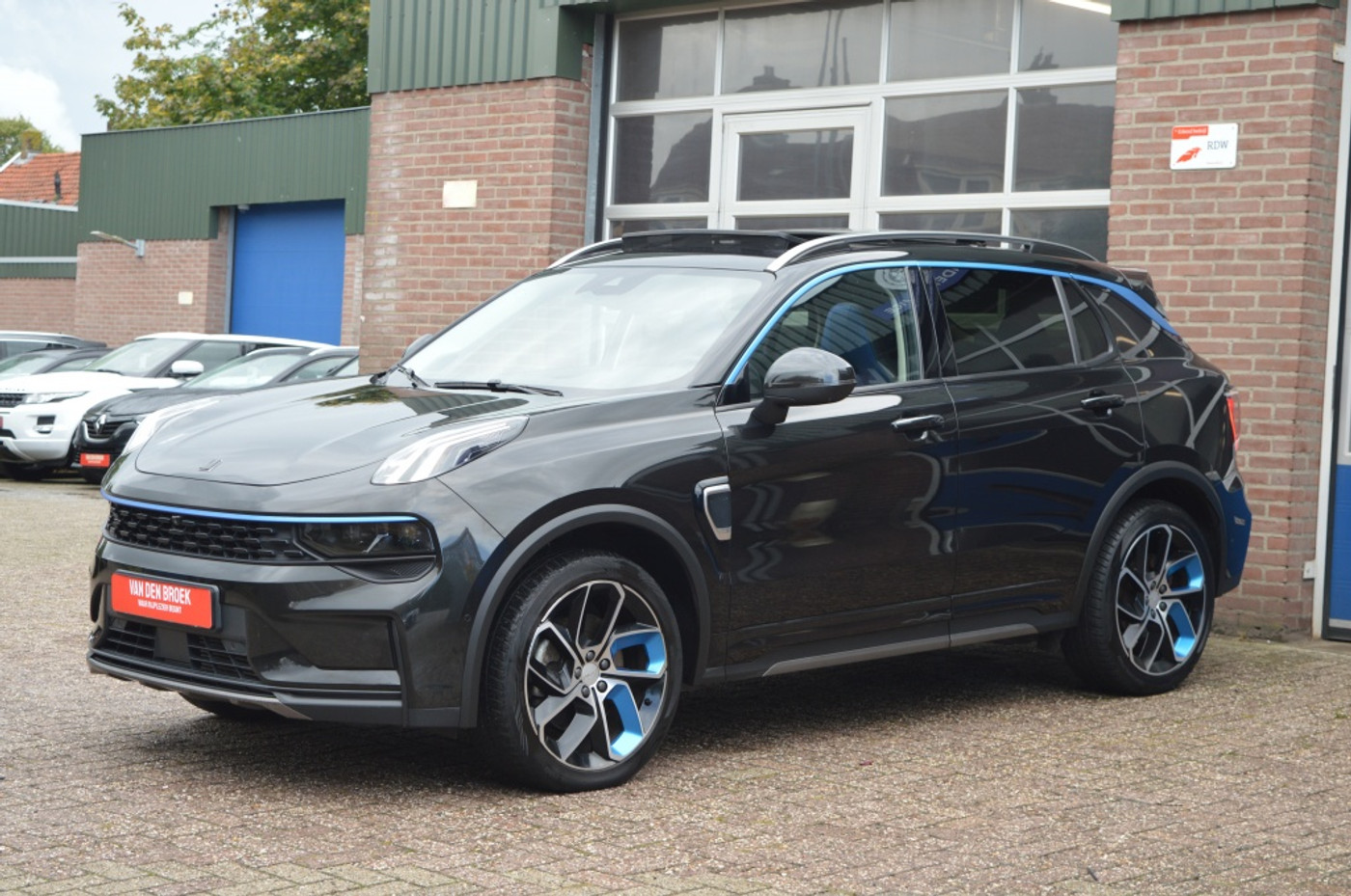 Foto van LYNK & Co 01