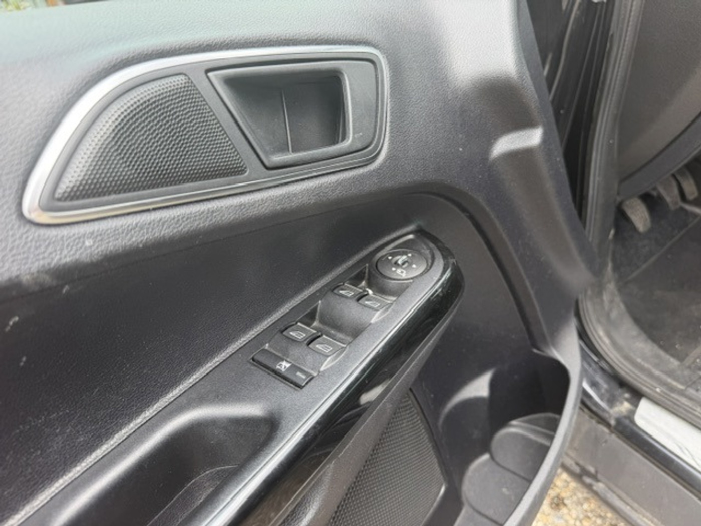 Foto van Ford B-max
