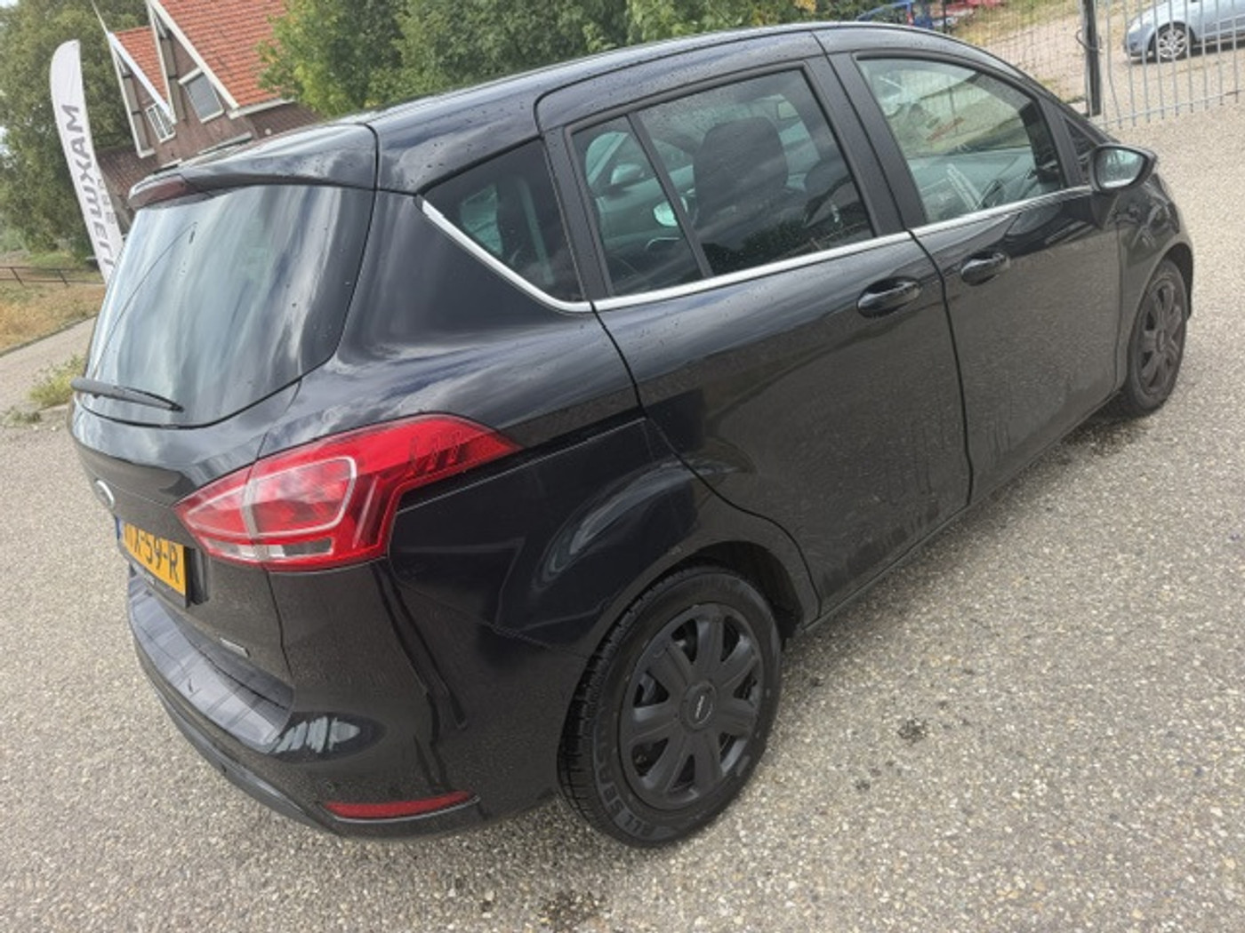 Foto van Ford B-max