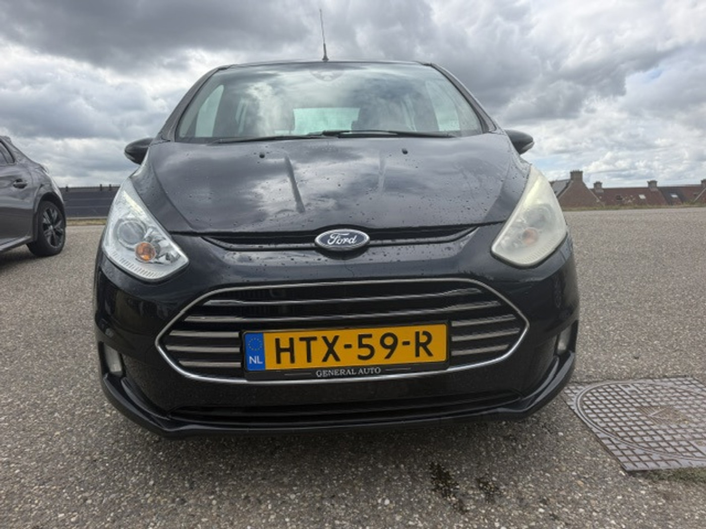 Foto van Ford B-max