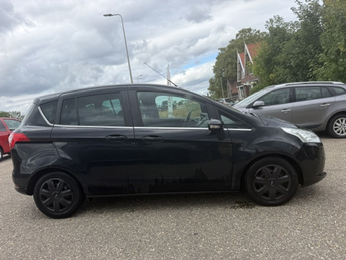 Foto van Ford B-max