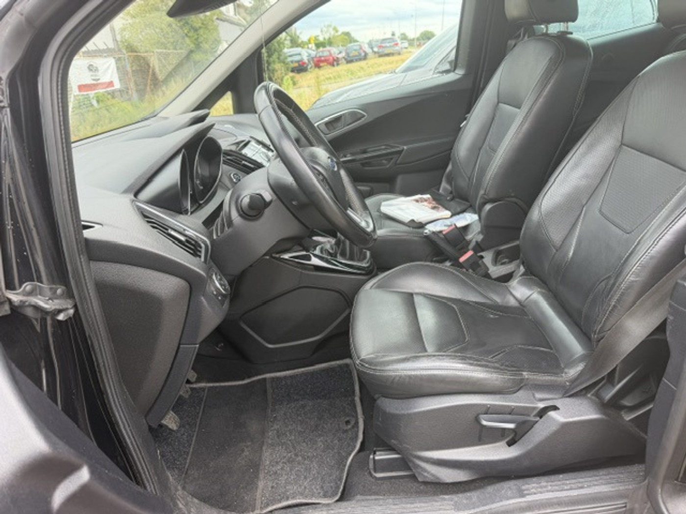 Foto van Ford B-max