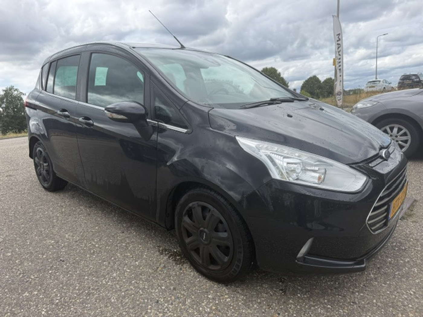 Foto van Ford B-max
