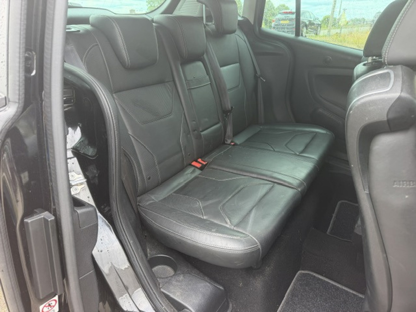 Foto van Ford B-max