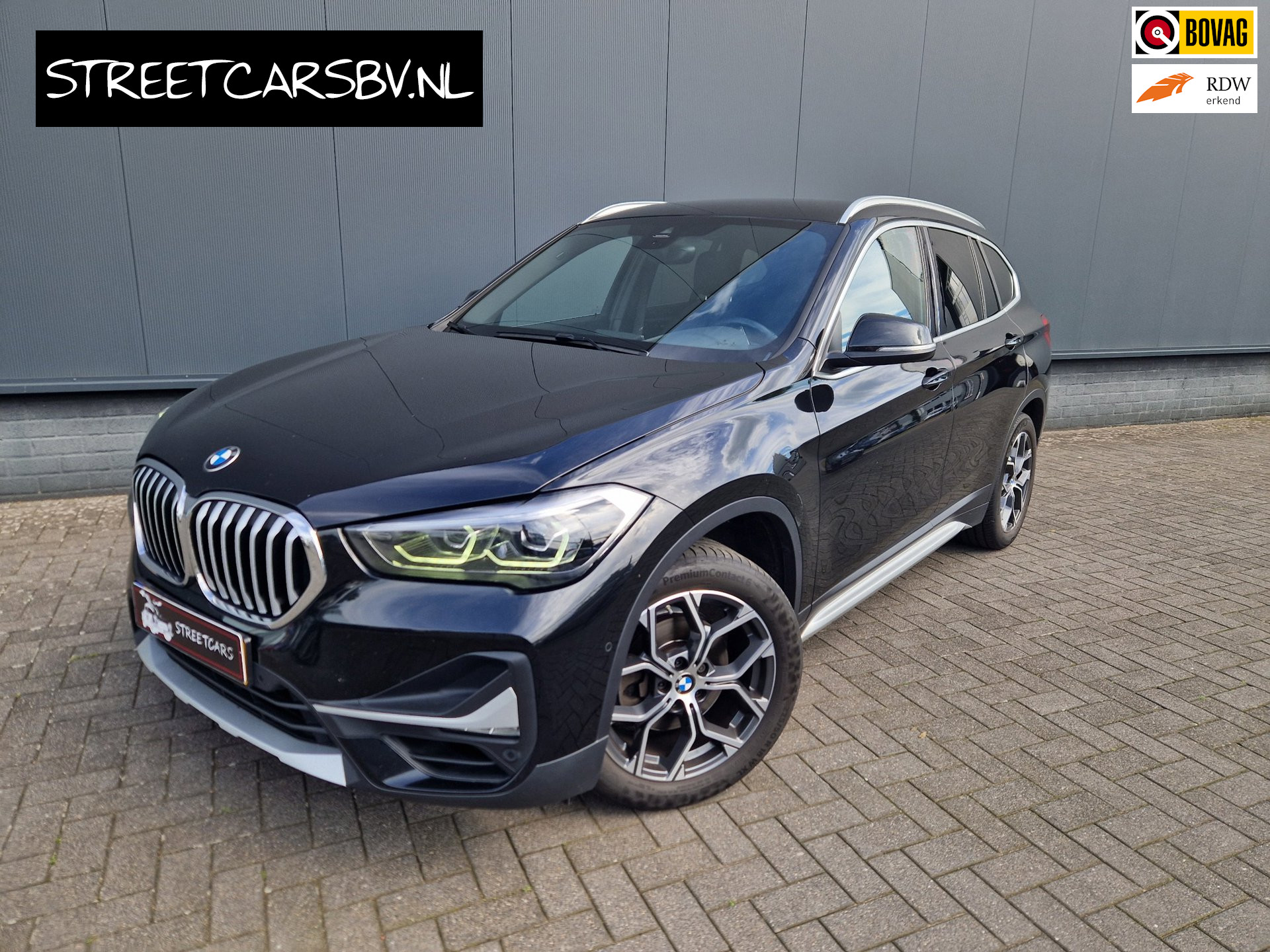 BMW X1 SDrive18i High Executive 2021 - voorkant
