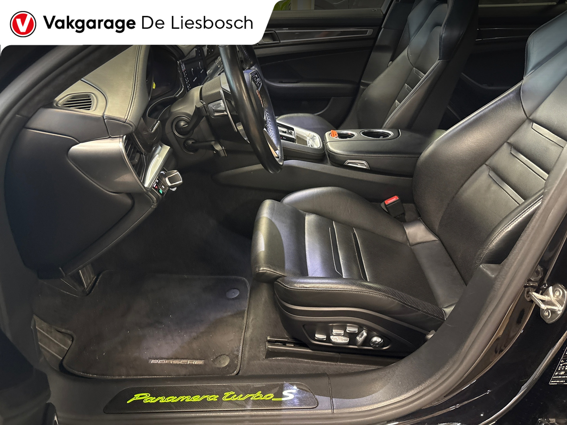 Foto van Porsche Panamera Sport Turismo