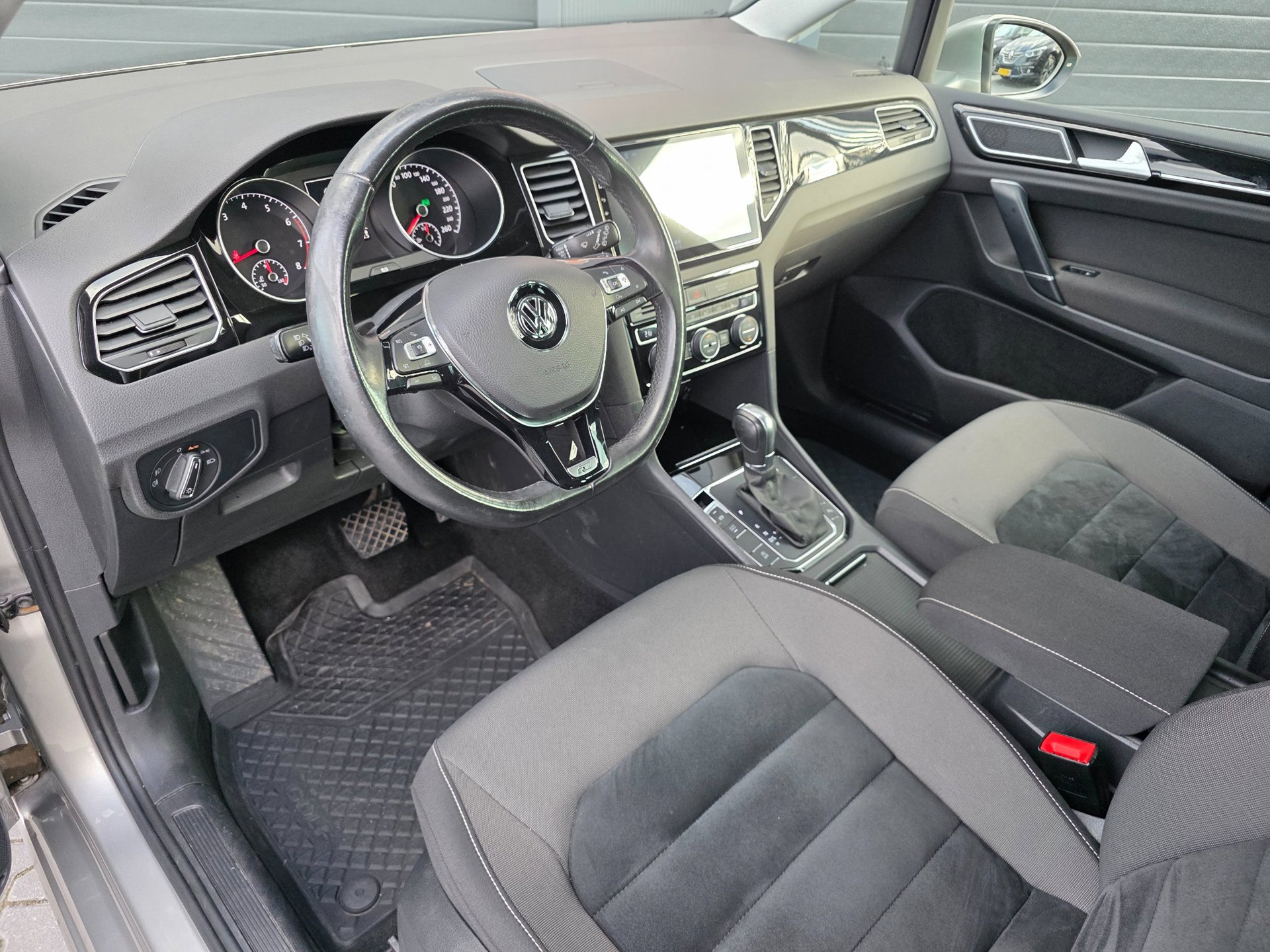 Foto van Volkswagen Golf Sportsvan