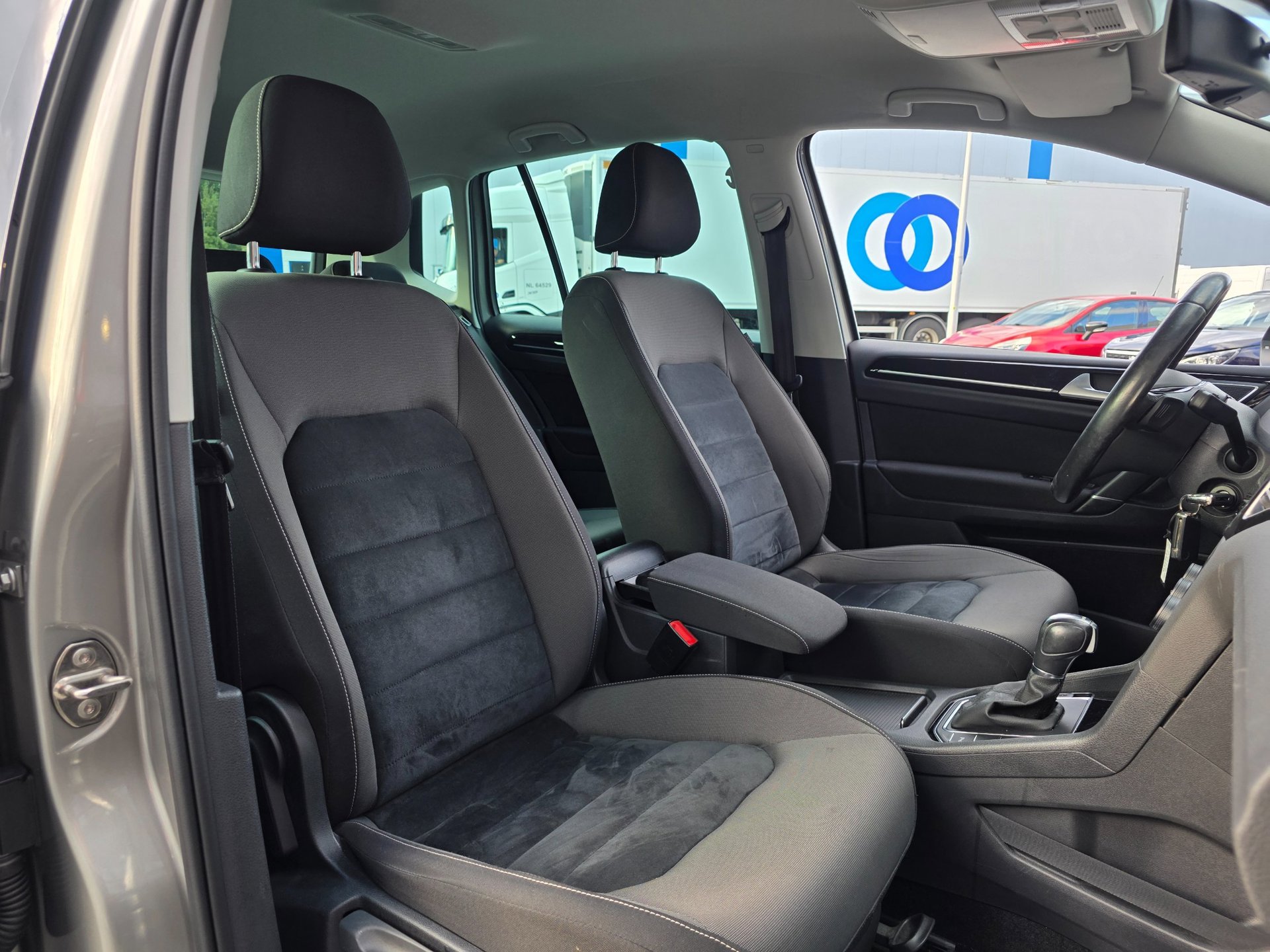 Foto van Volkswagen Golf Sportsvan