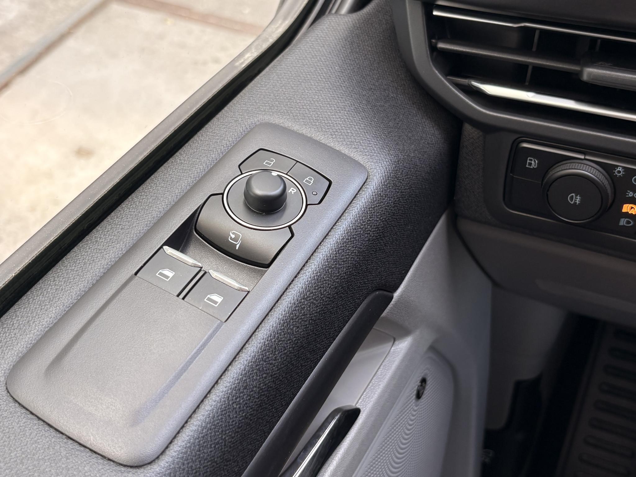 Foto van Ford Transit Custom Tourneo