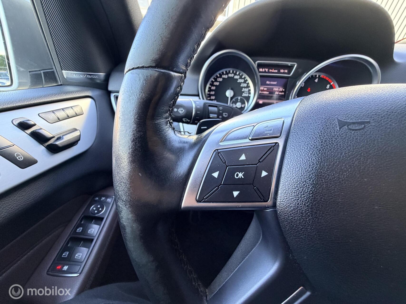 Foto van Mercedes-Benz ML 350 Bluetec 4Matic