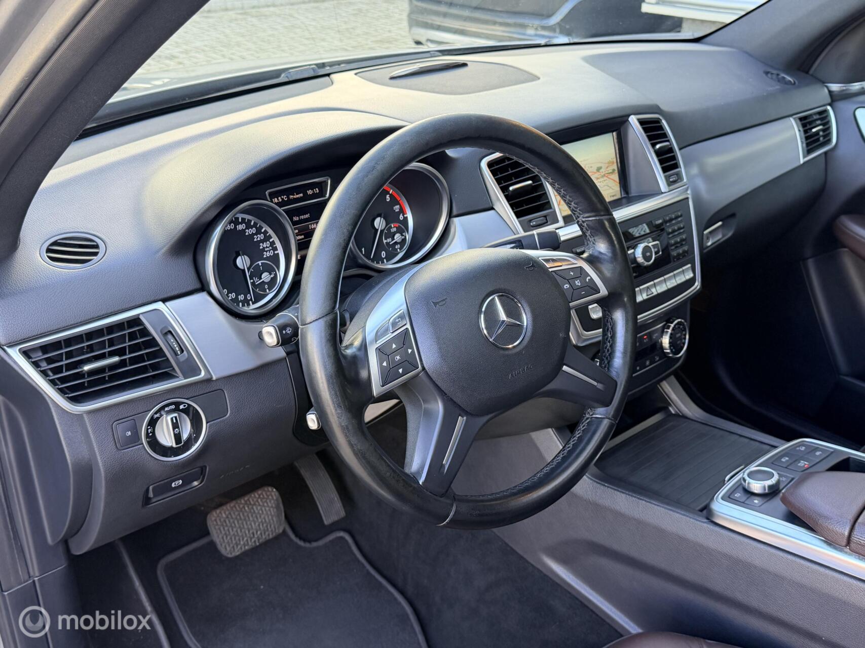 Foto van Mercedes-Benz ML 350 Bluetec 4Matic