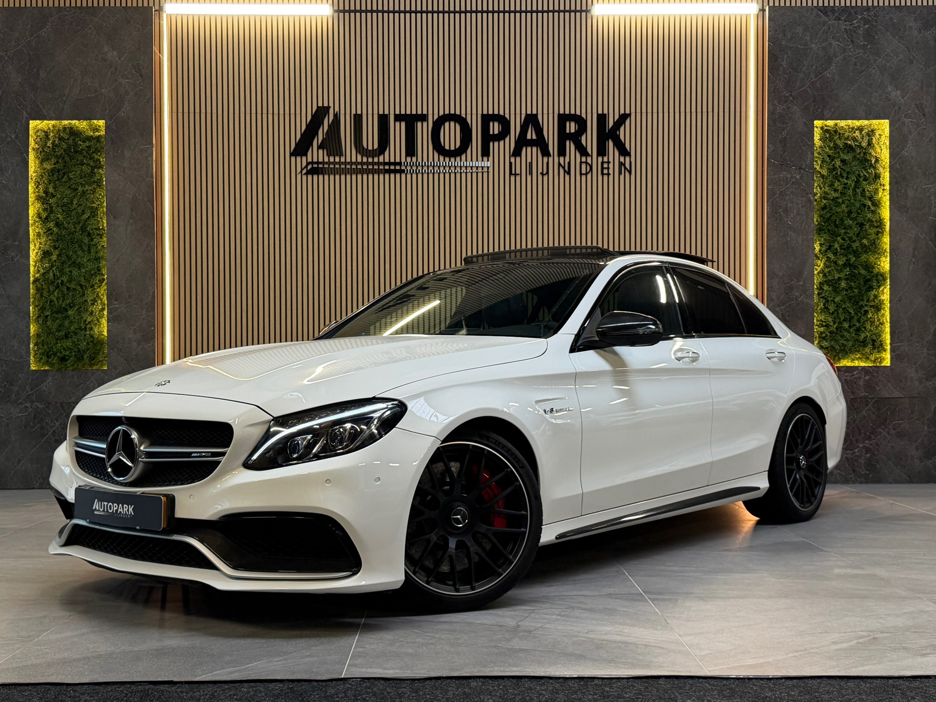 Mercedes-Benz C-klasse AMG 63 S 2017 - voorkant