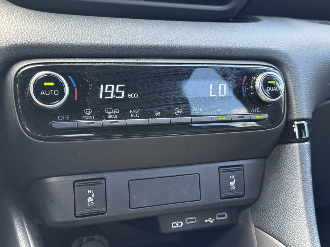 Foto van Mazda 2 Hybrid