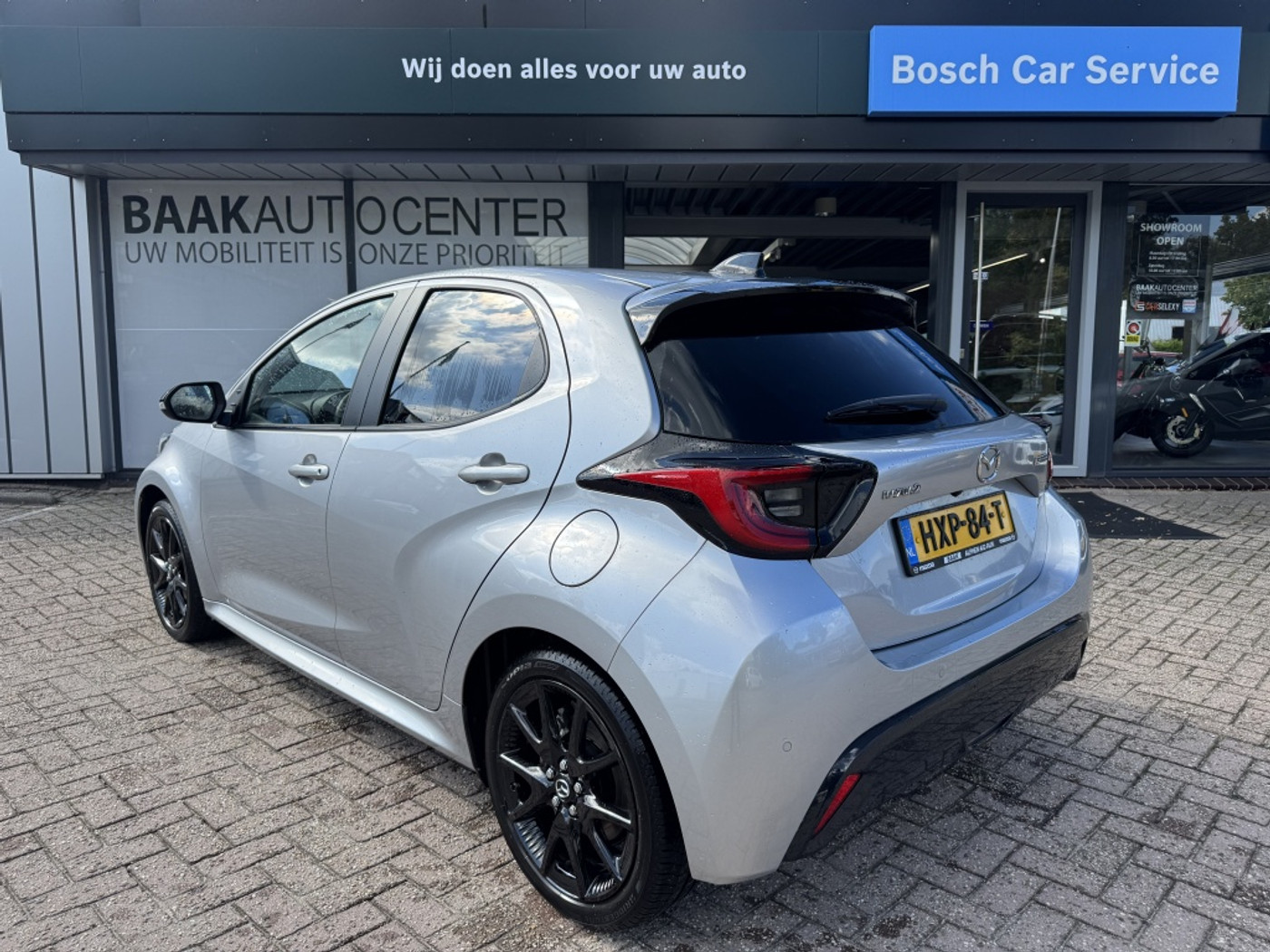 Foto van Mazda 2 Hybrid