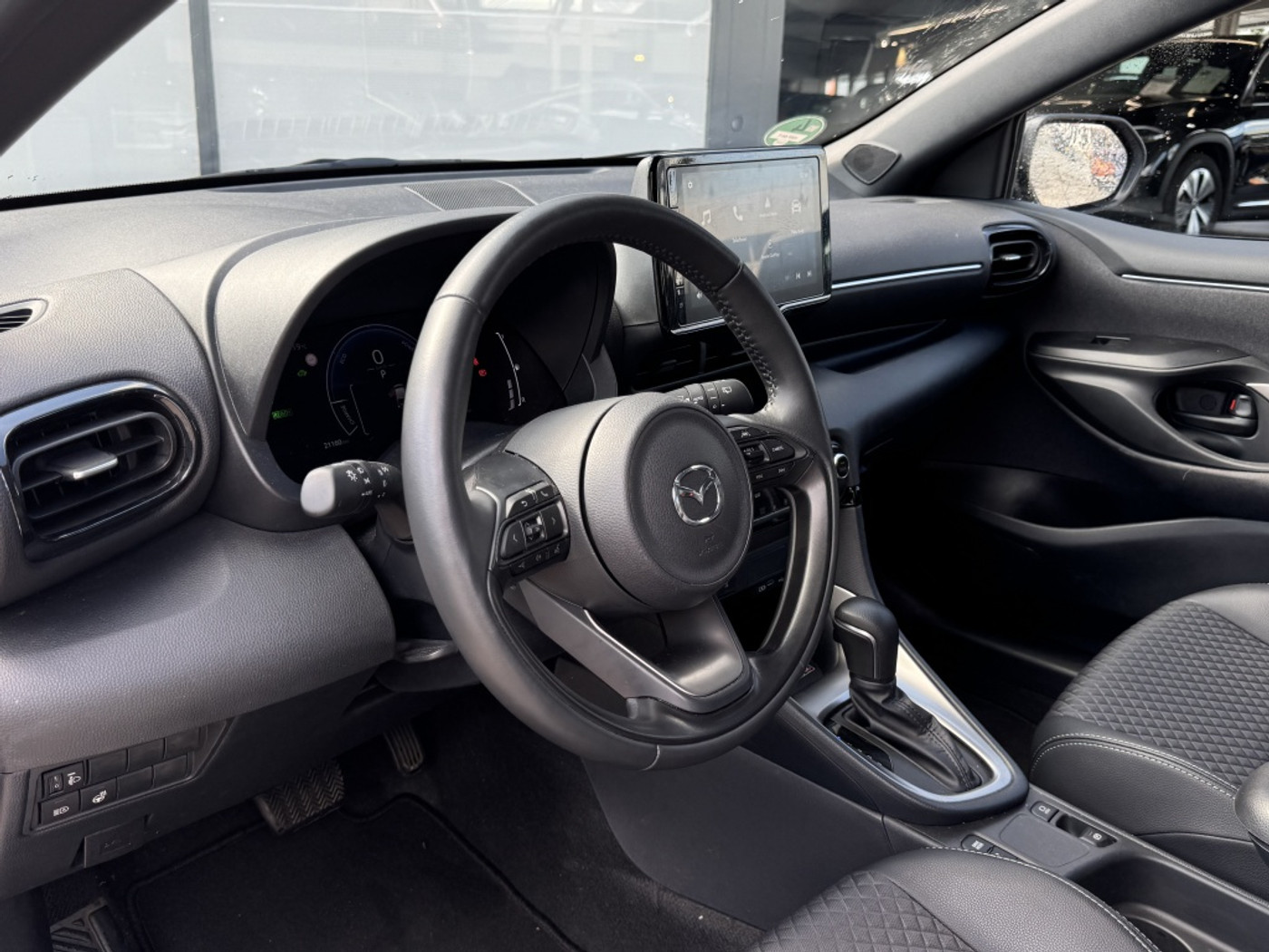 Foto van Mazda 2 Hybrid