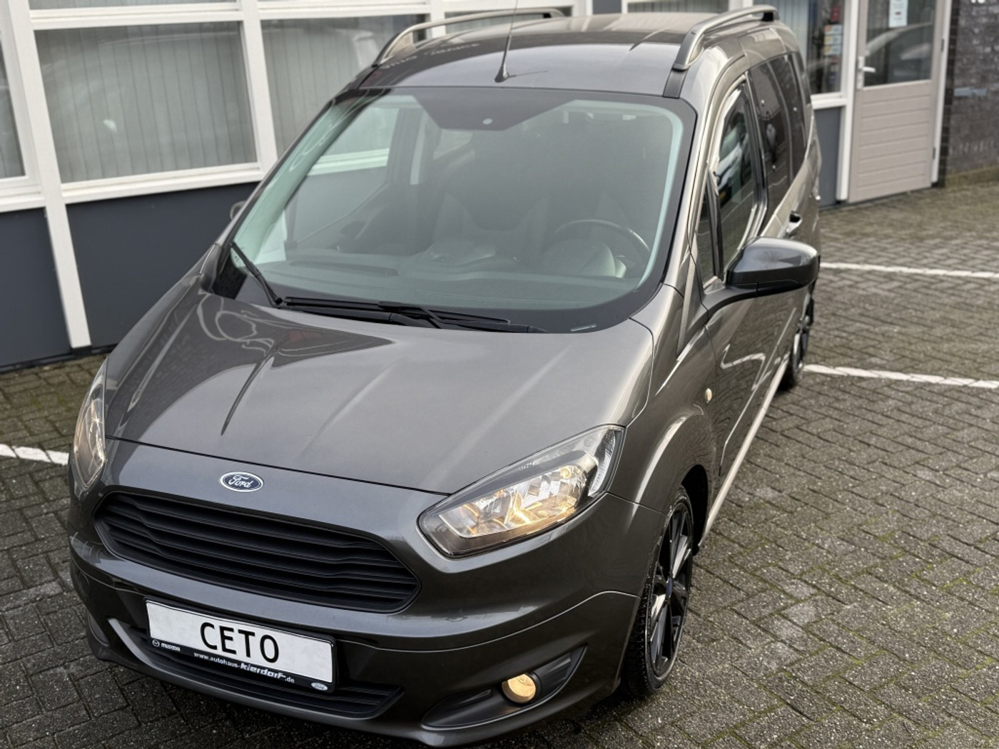 Foto van Ford Tourneo Courier