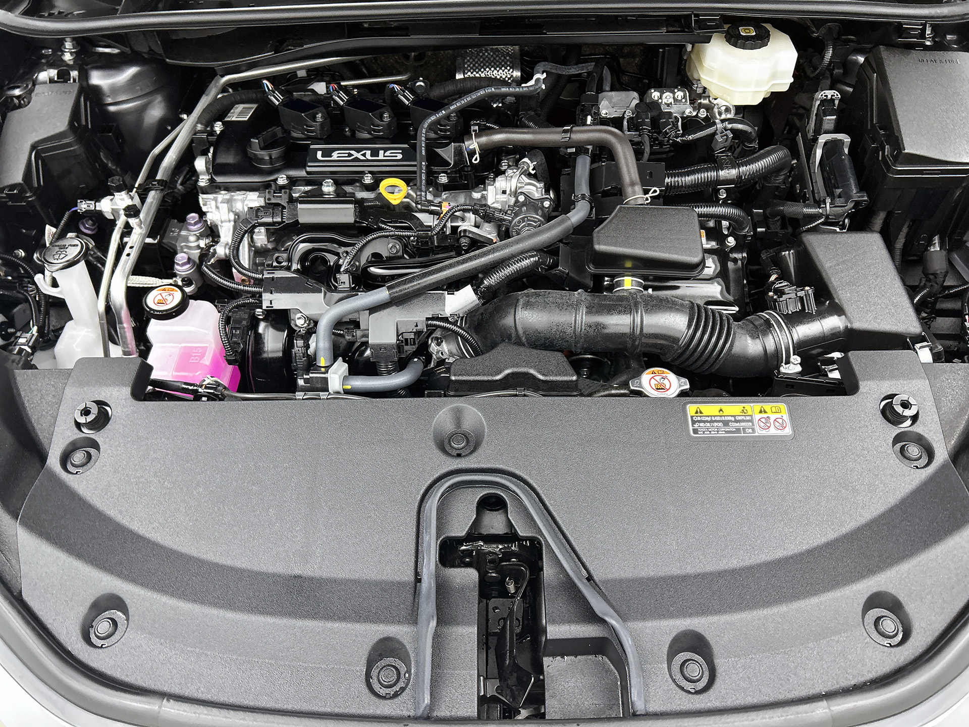 Foto van Lexus LBX