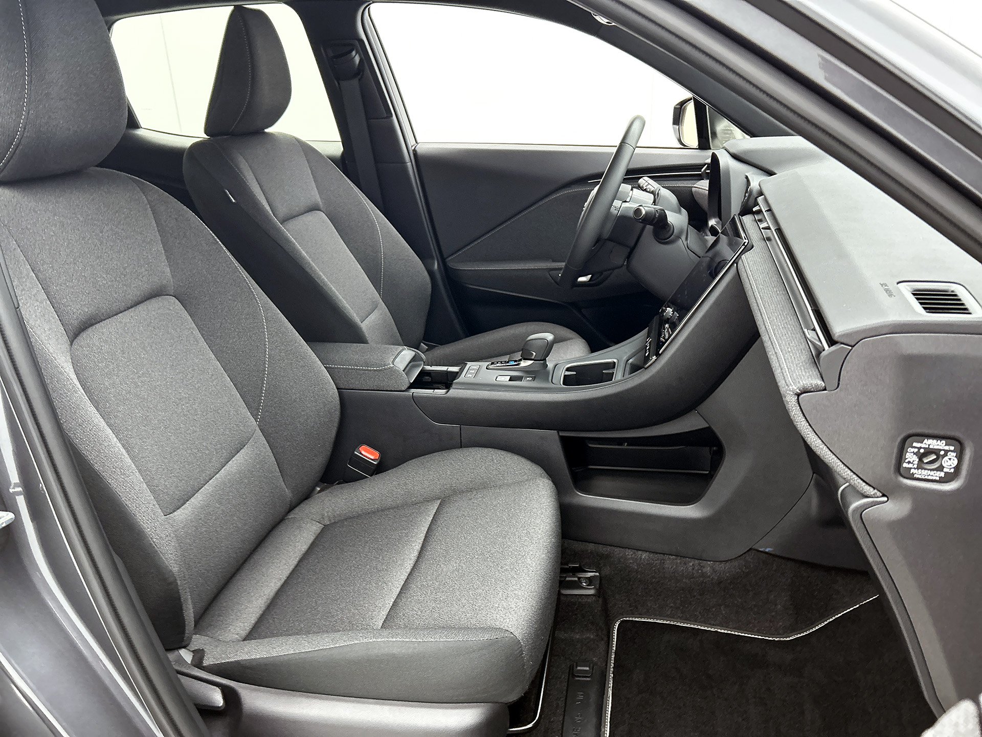Foto van Lexus LBX