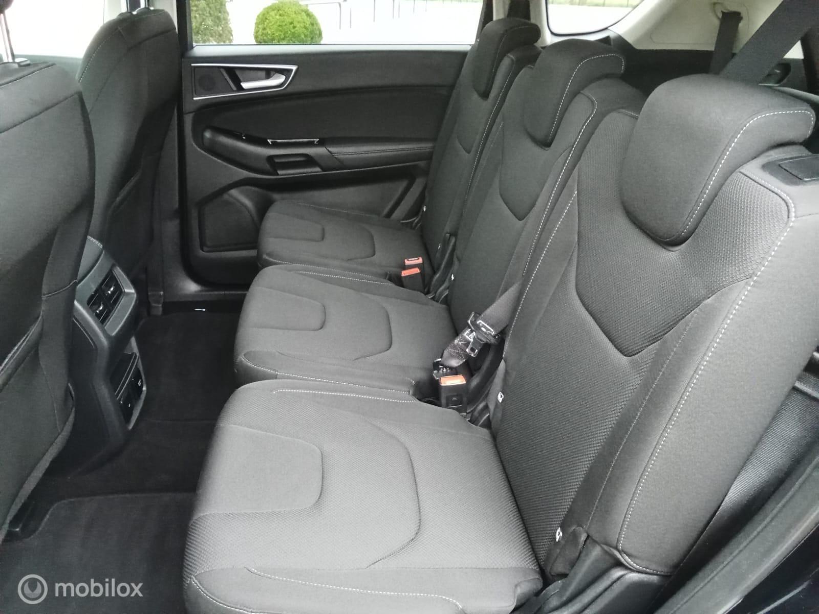 Foto van Ford S-max