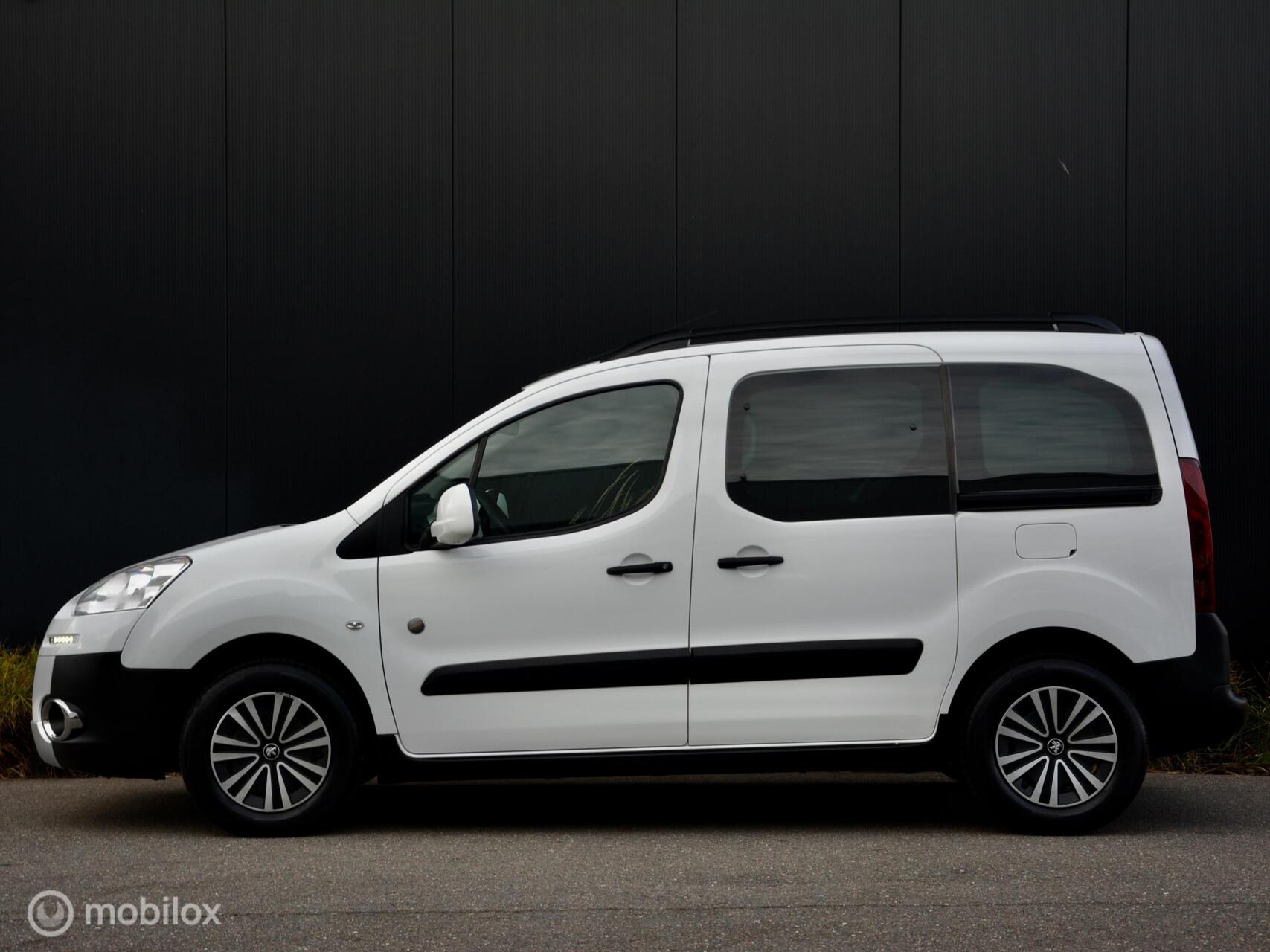 Foto van Peugeot Partner Tepee