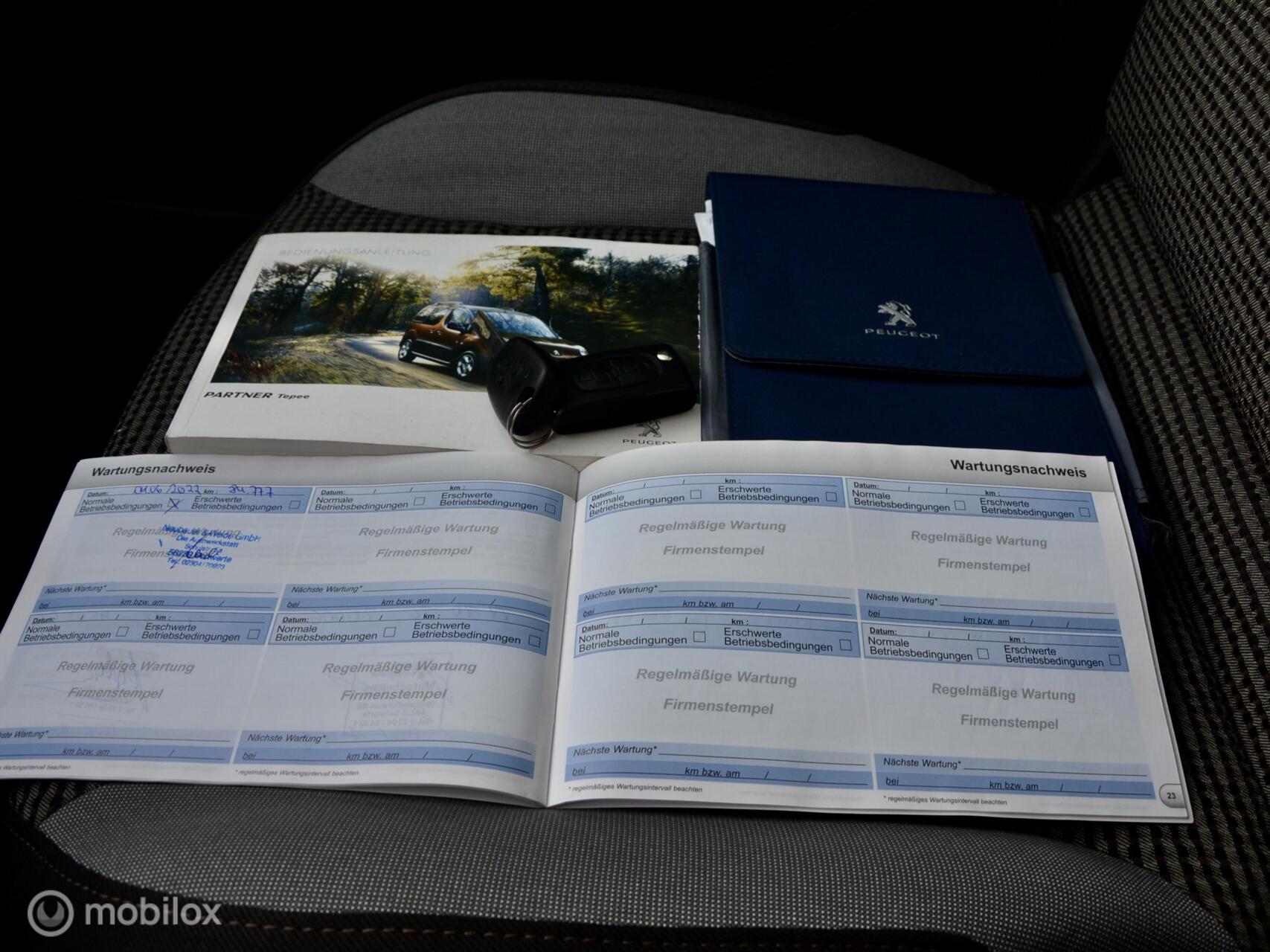 Foto van Peugeot Partner Tepee