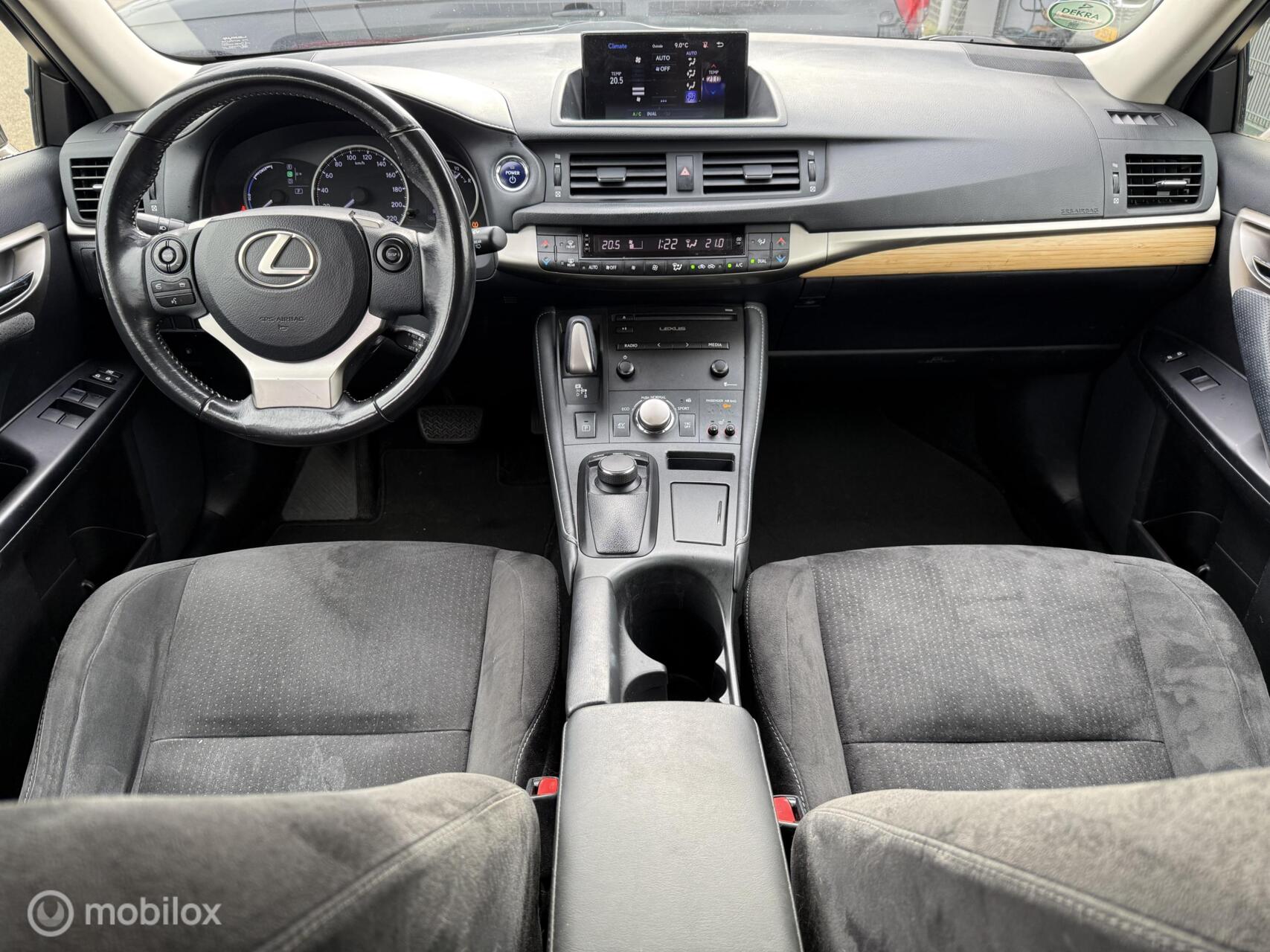 Foto van Lexus Lexus Ct200h