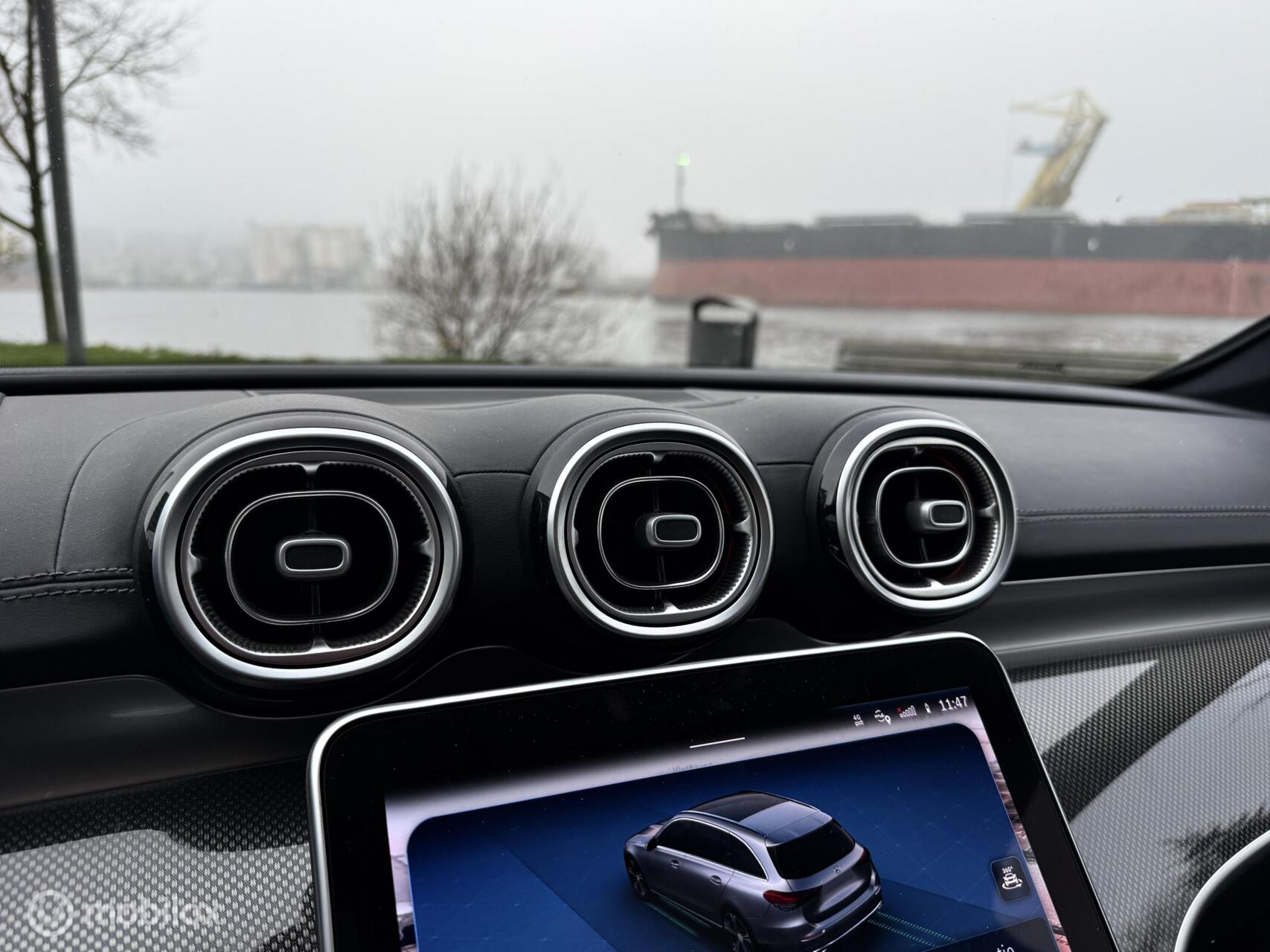 Foto van Mercedes-Benz C 300 E