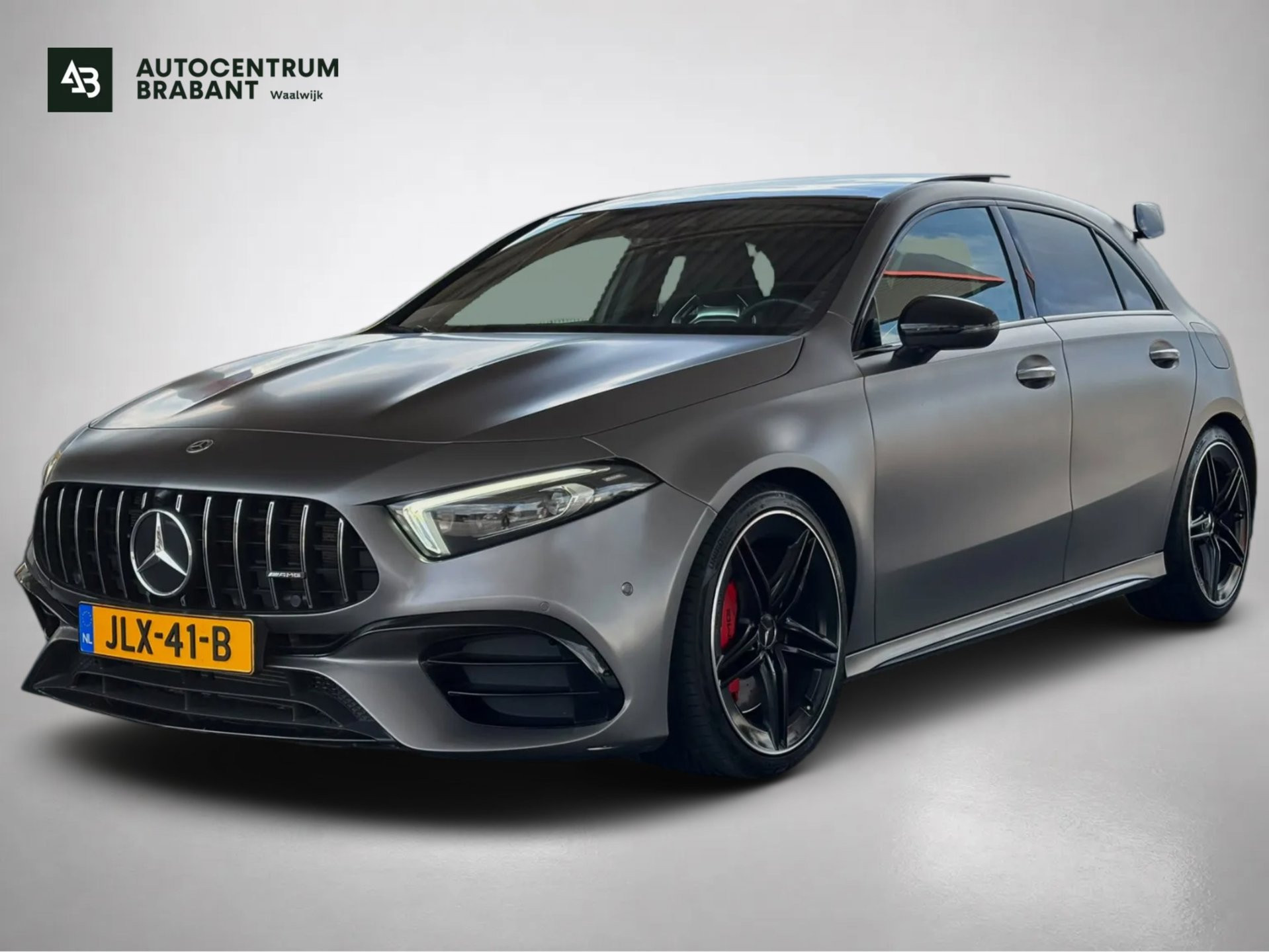 Mercedes-Benz A-klasse AMG 45 S 4MATIC+ (Panorama, Schaalstoelen, Performance Pack, Aero Pack, SfeerV, Burmester, Camera, StoelV) 2021 - voorkant