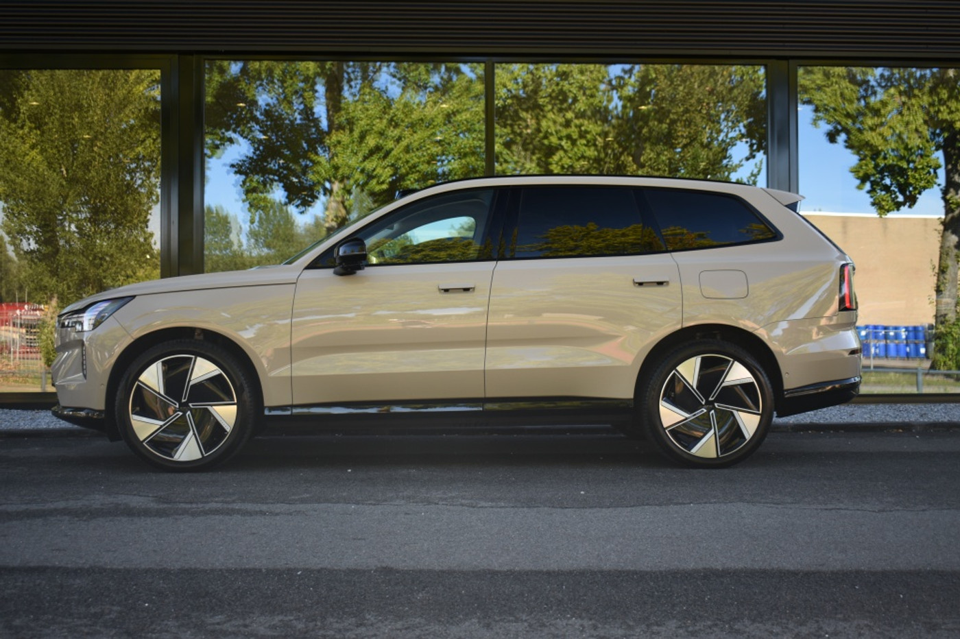 Foto van Volvo Ex90