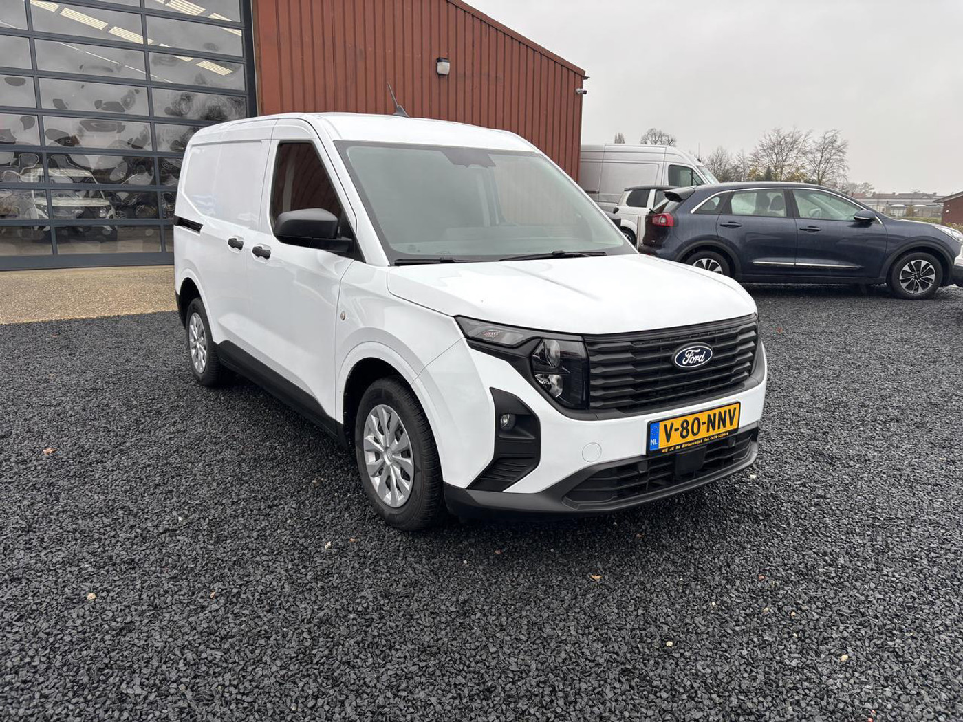 Foto van Ford Transit Courier Nieuw