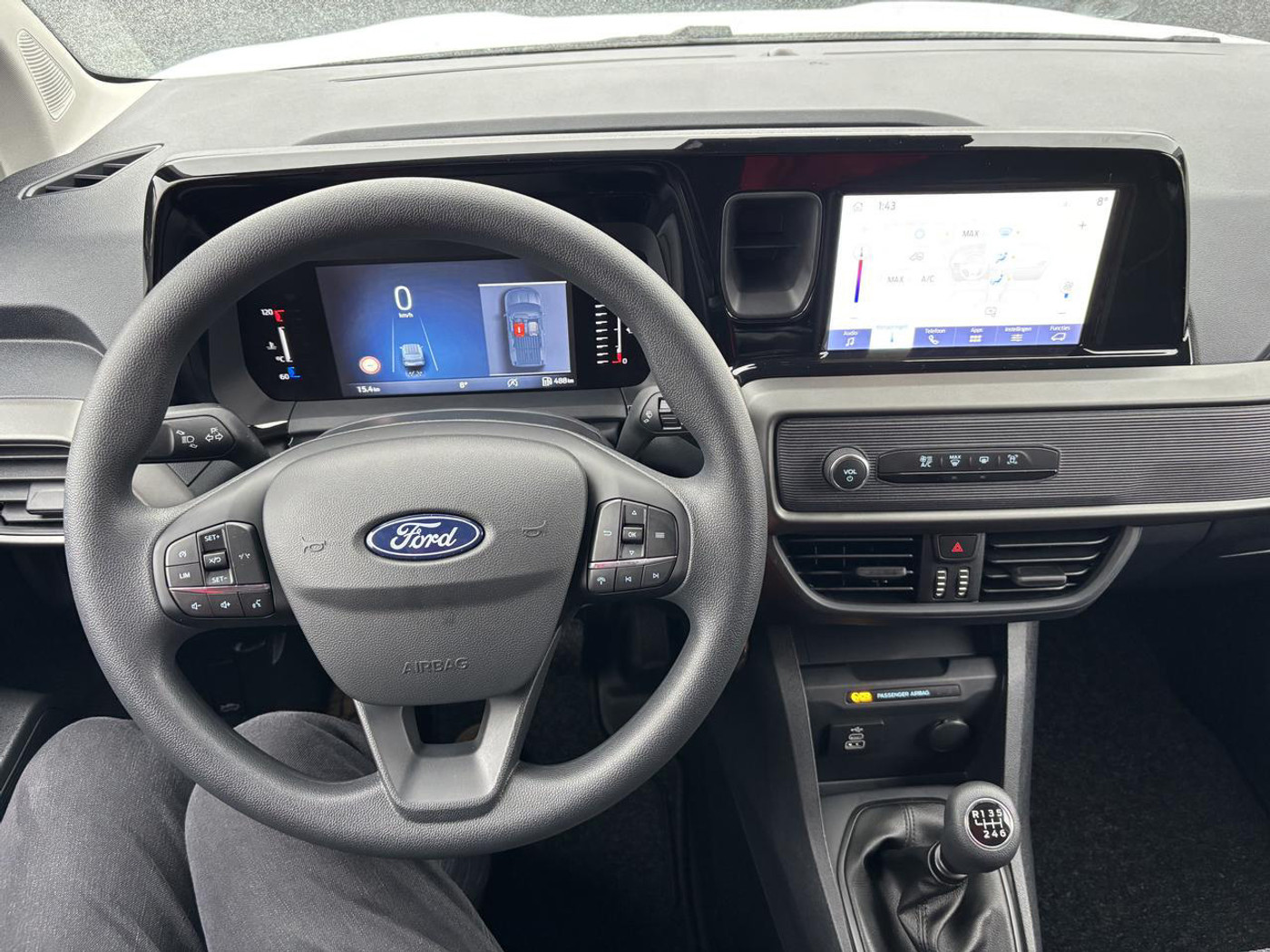 Foto van Ford Transit Courier Nieuw