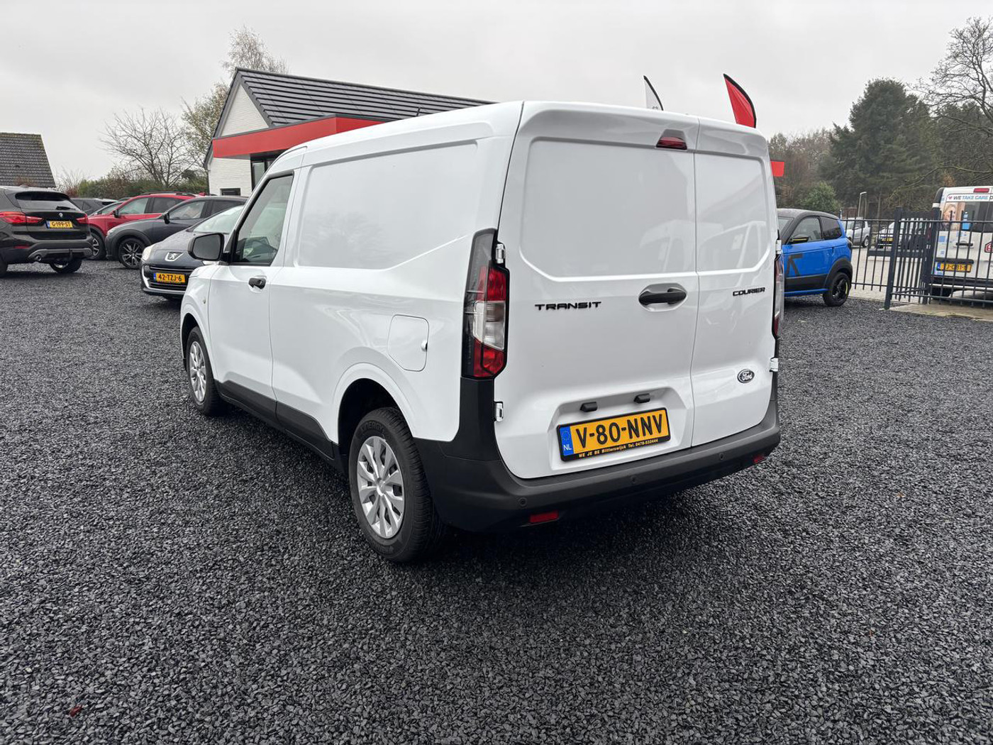 Foto van Ford Transit Courier Nieuw