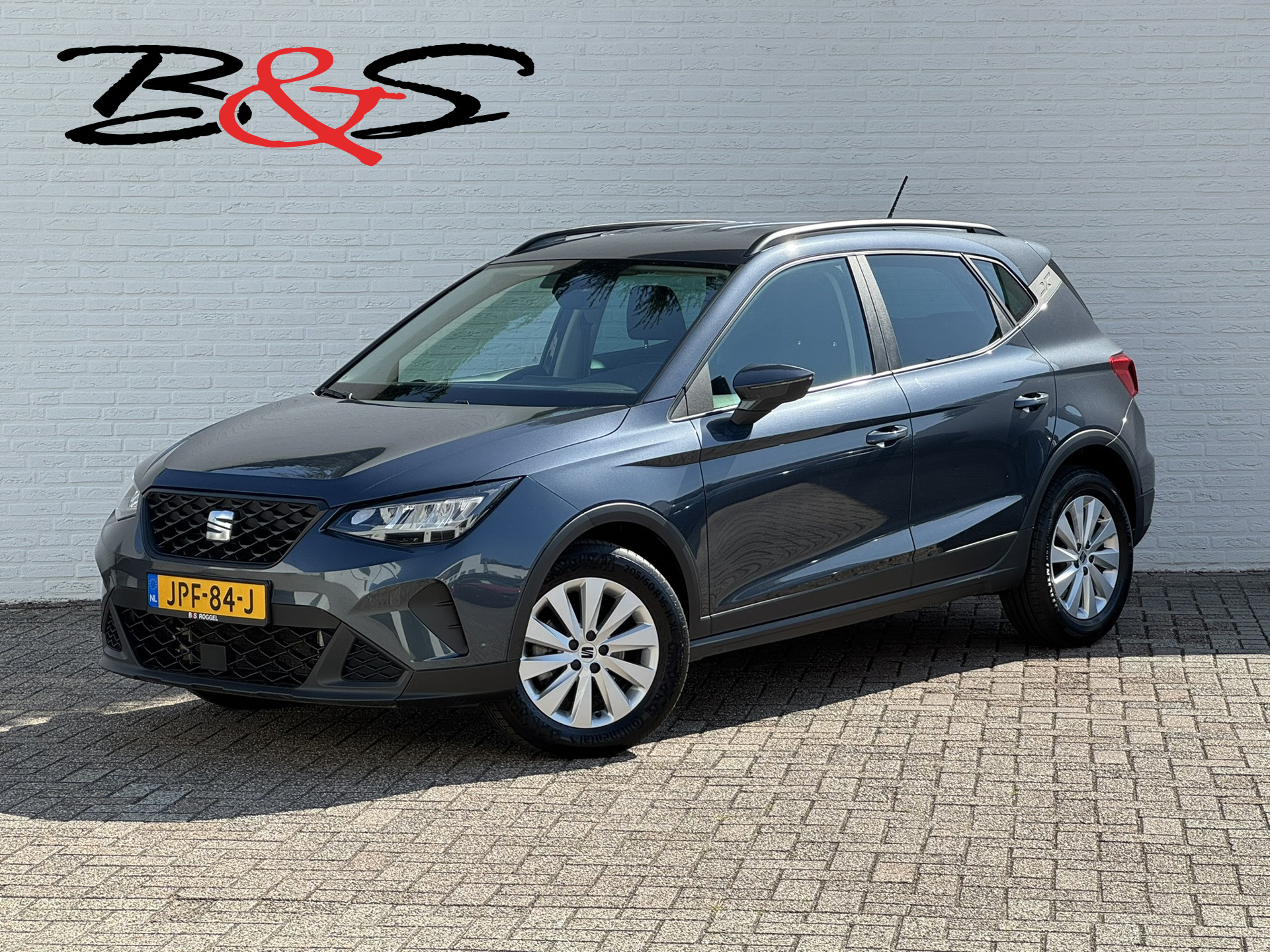Seat Arona 1.0 TSI Style Business Intense Pdc Carplay DAB radio Clima Led Cruise 2022 - voorkant