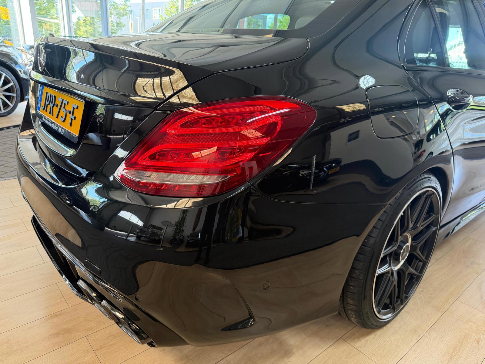 Foto van Mercedes-Benz C-klasse