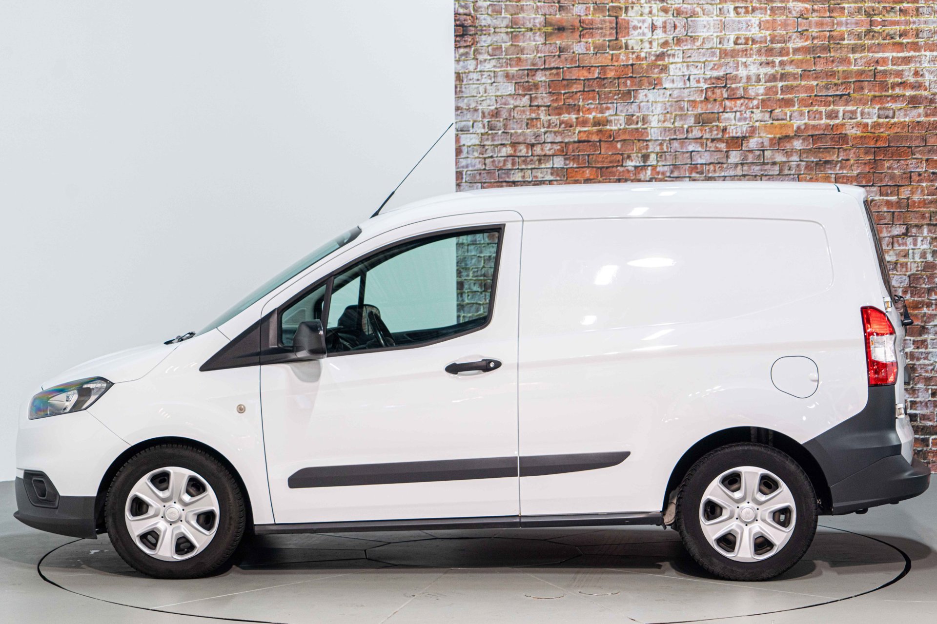 Foto van Ford Transit Courier