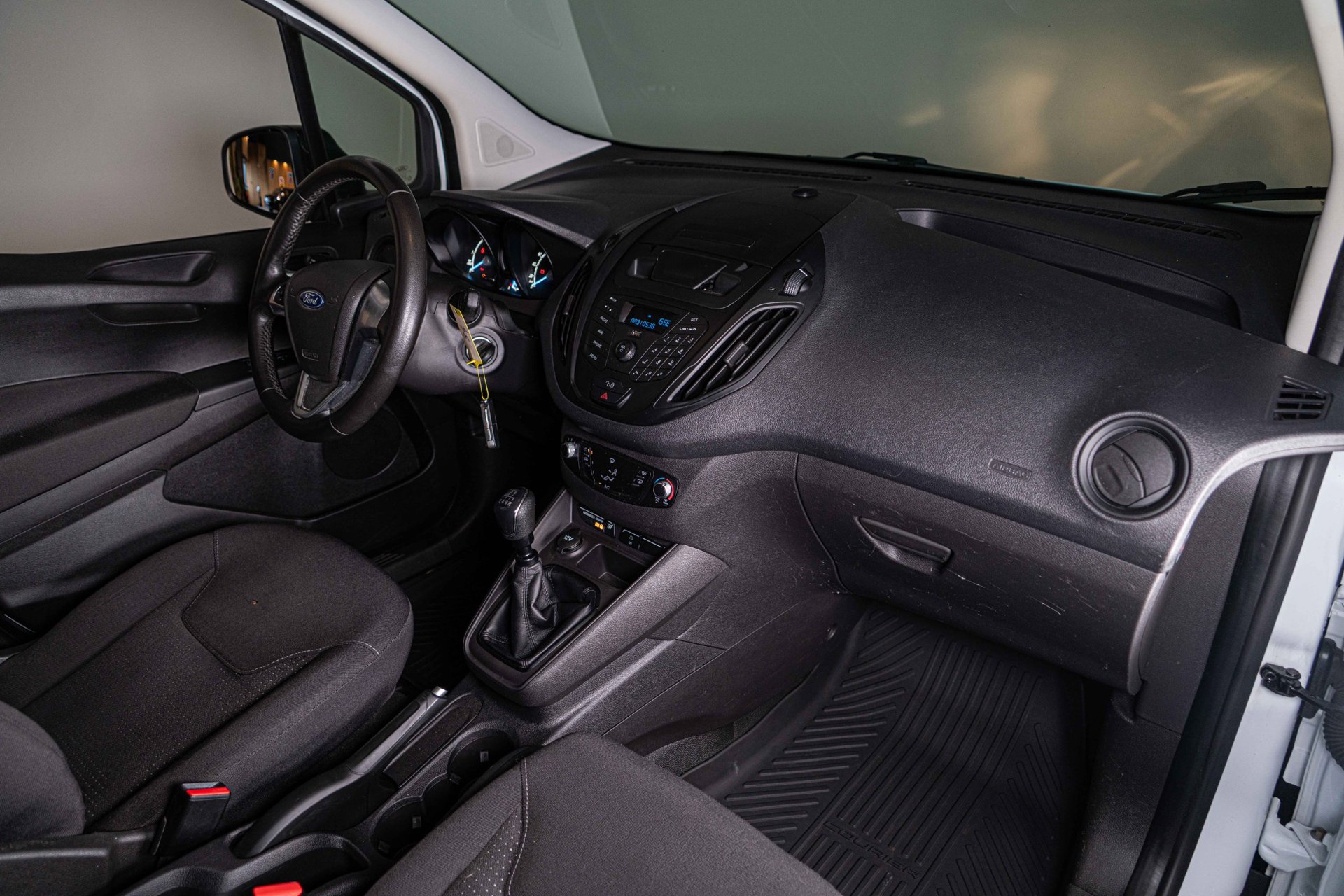 Foto van Ford Transit Courier