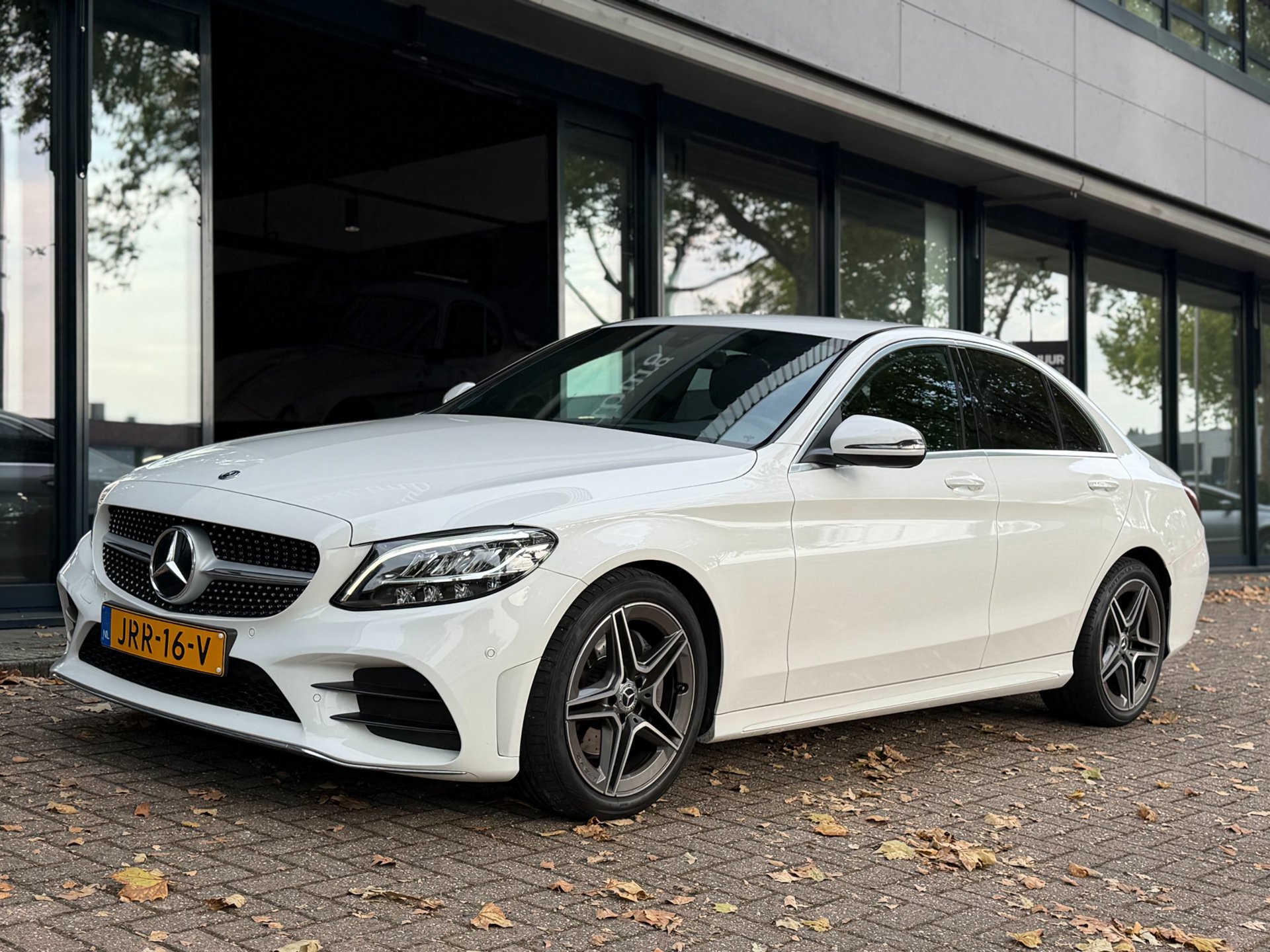 Mercedes-Benz C-klasse 200 Business Solution AMG|CarPlay|Nav|Camera|Vol|Dealer Onderhouden 2020 - voorkant