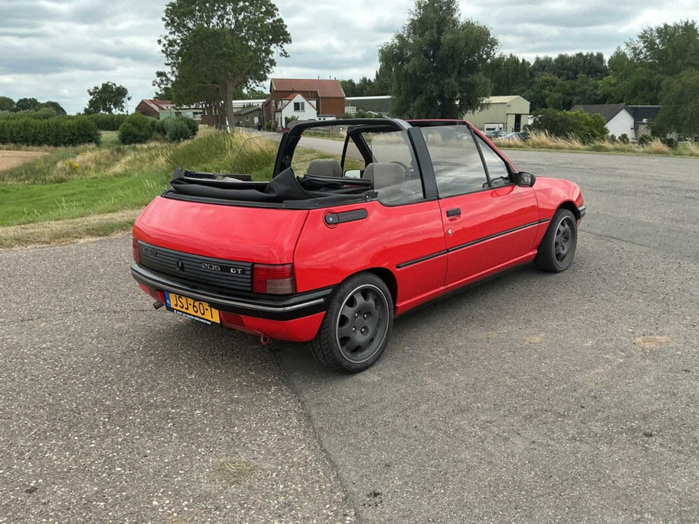 Foto van Peugeot 205