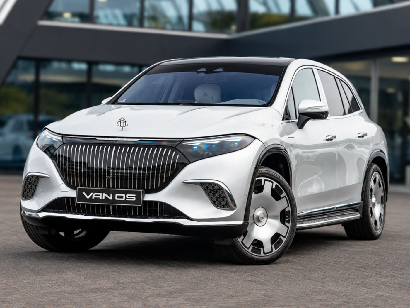 Mercedes-Benz Eqs Suv 680 4MATIC Maybach | 2026 | Nieuwstaat | Full PPF 2026 - voorkant