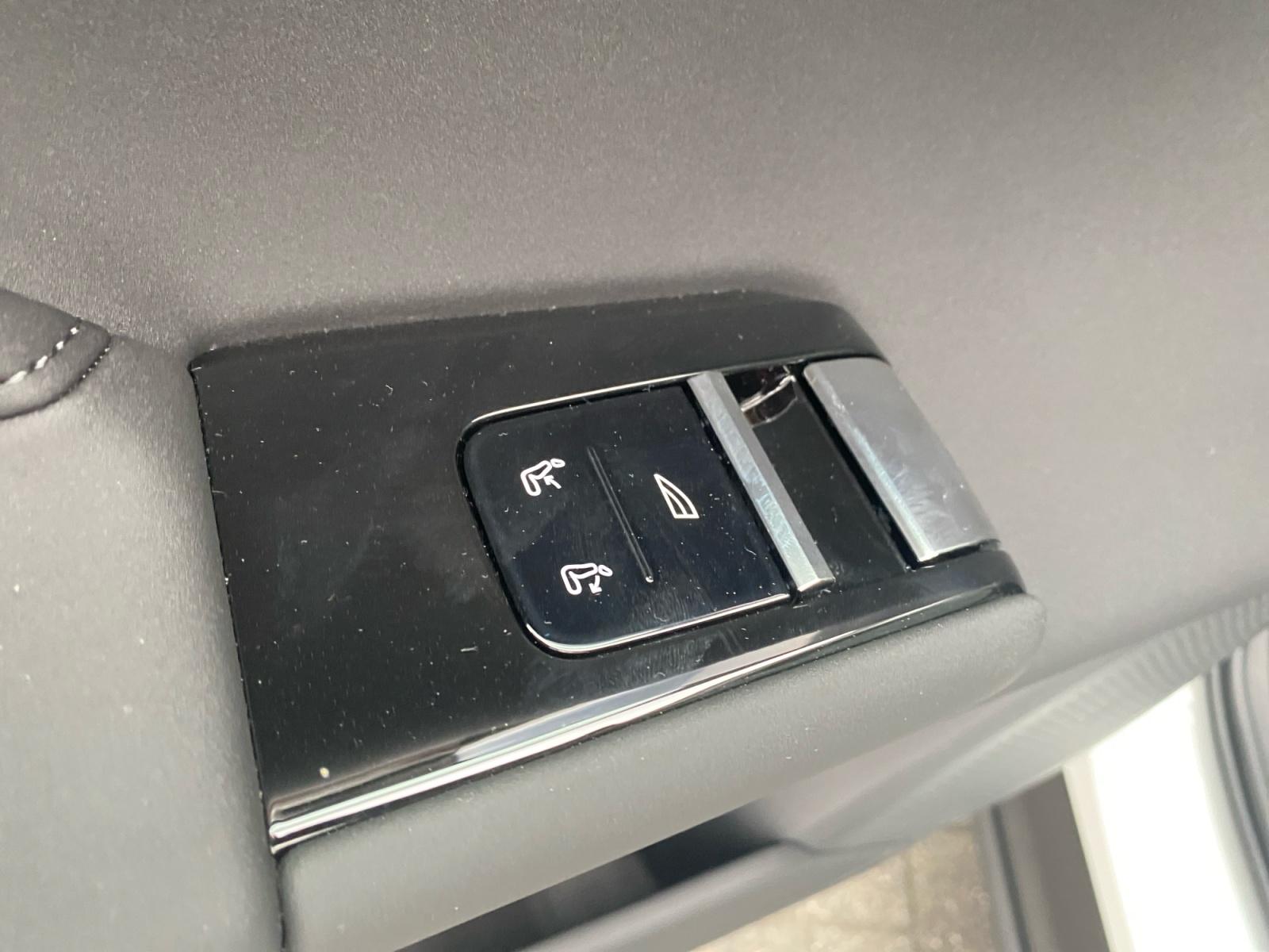 Foto van Volvo Es90
