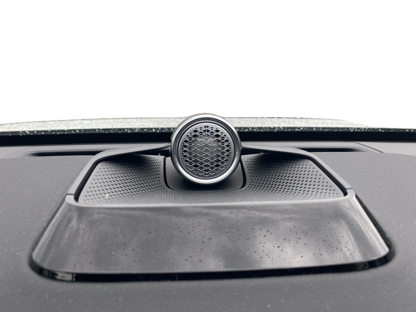 Foto van Volvo Es90
