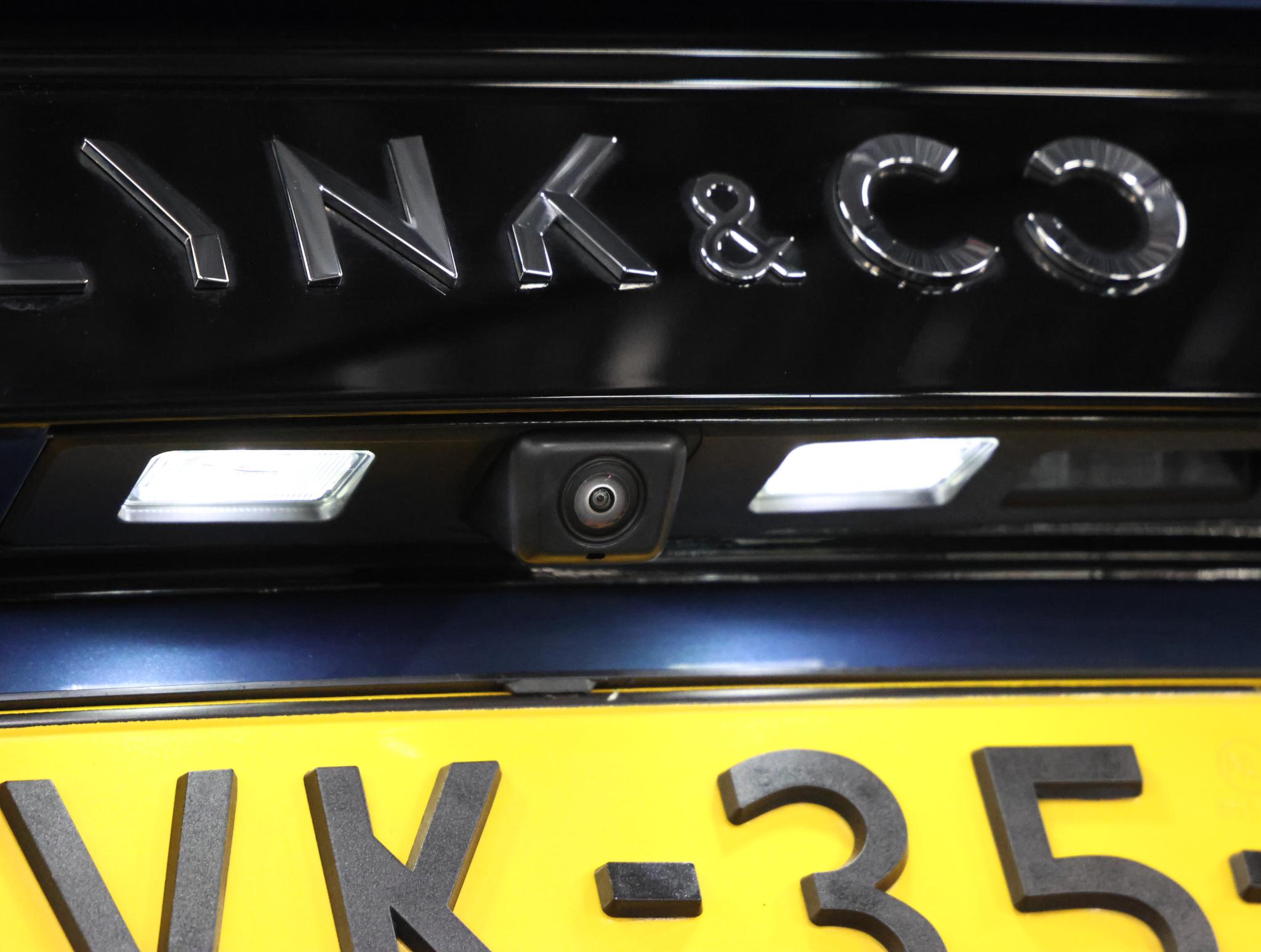 Foto van LYNK & Co 01