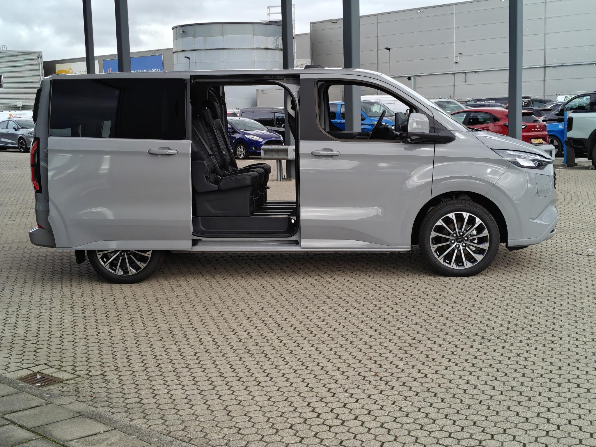 Foto van Ford Tourneo Custom