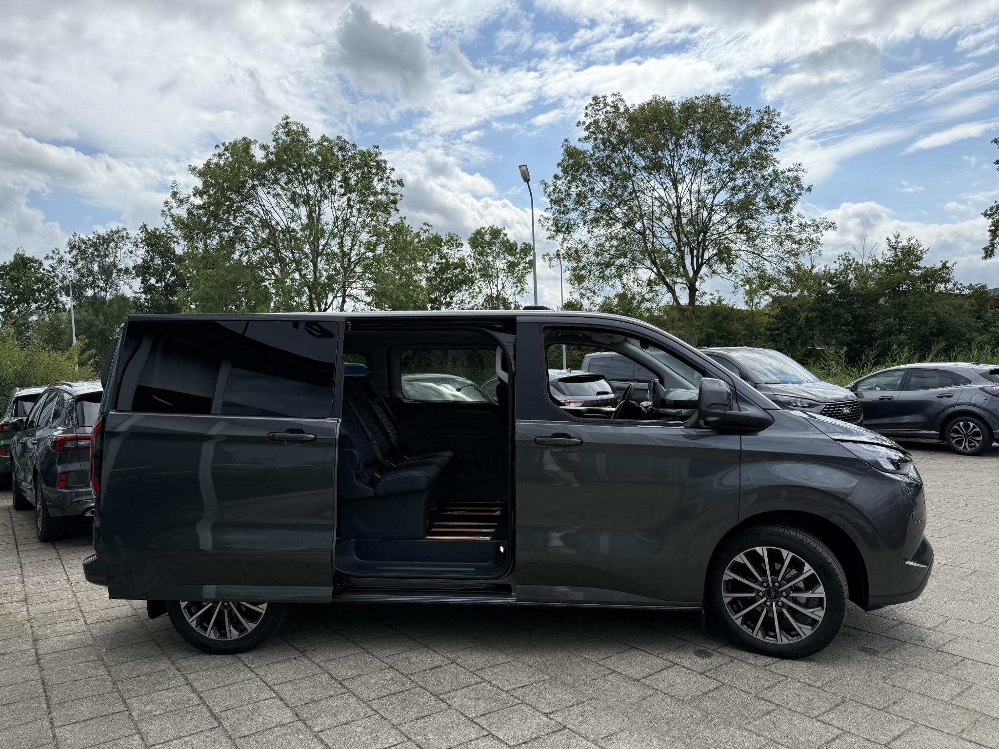 Foto van Ford Transit Custom Tourneo